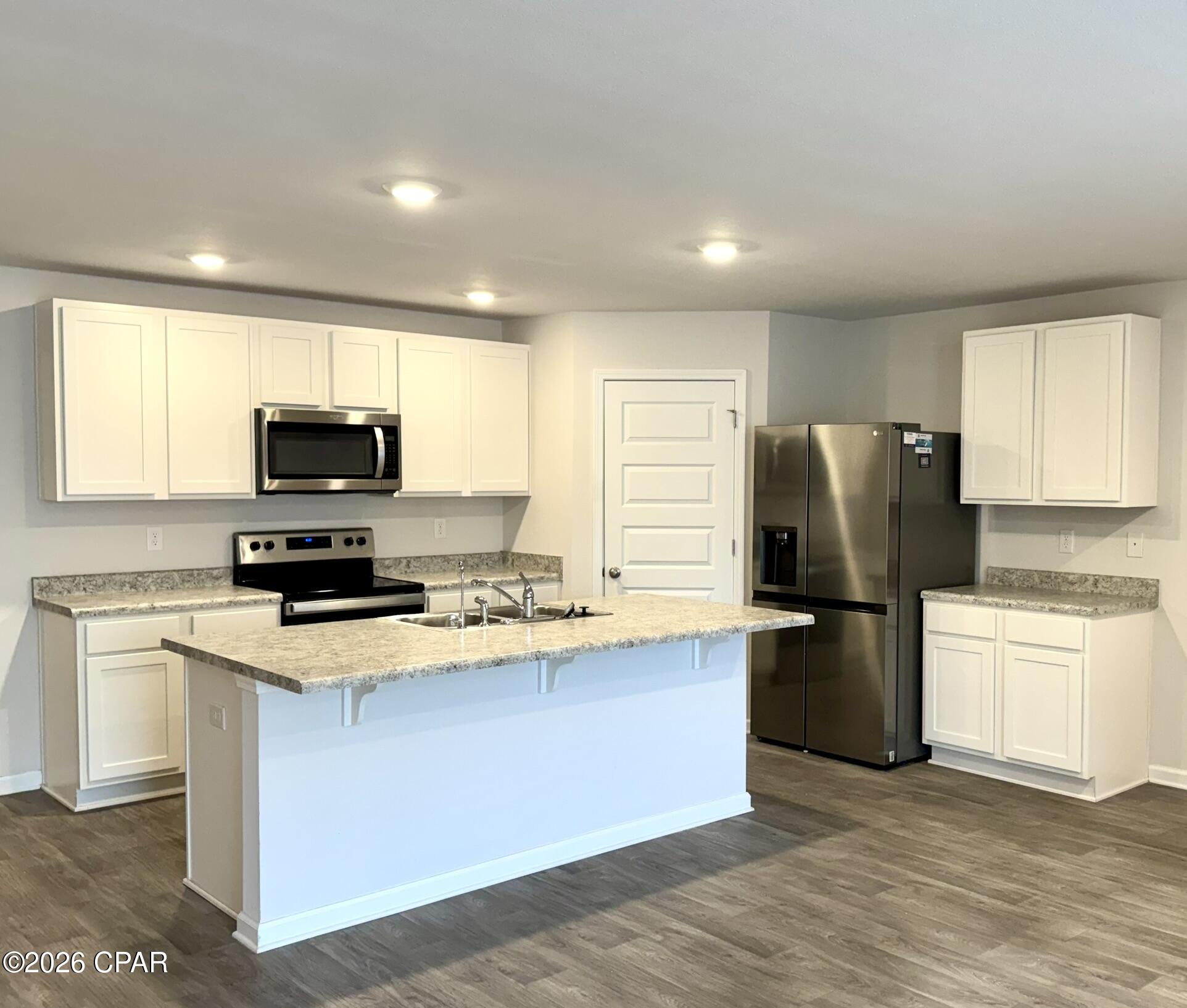 [No Recorded Subdiv] - Residential Lease