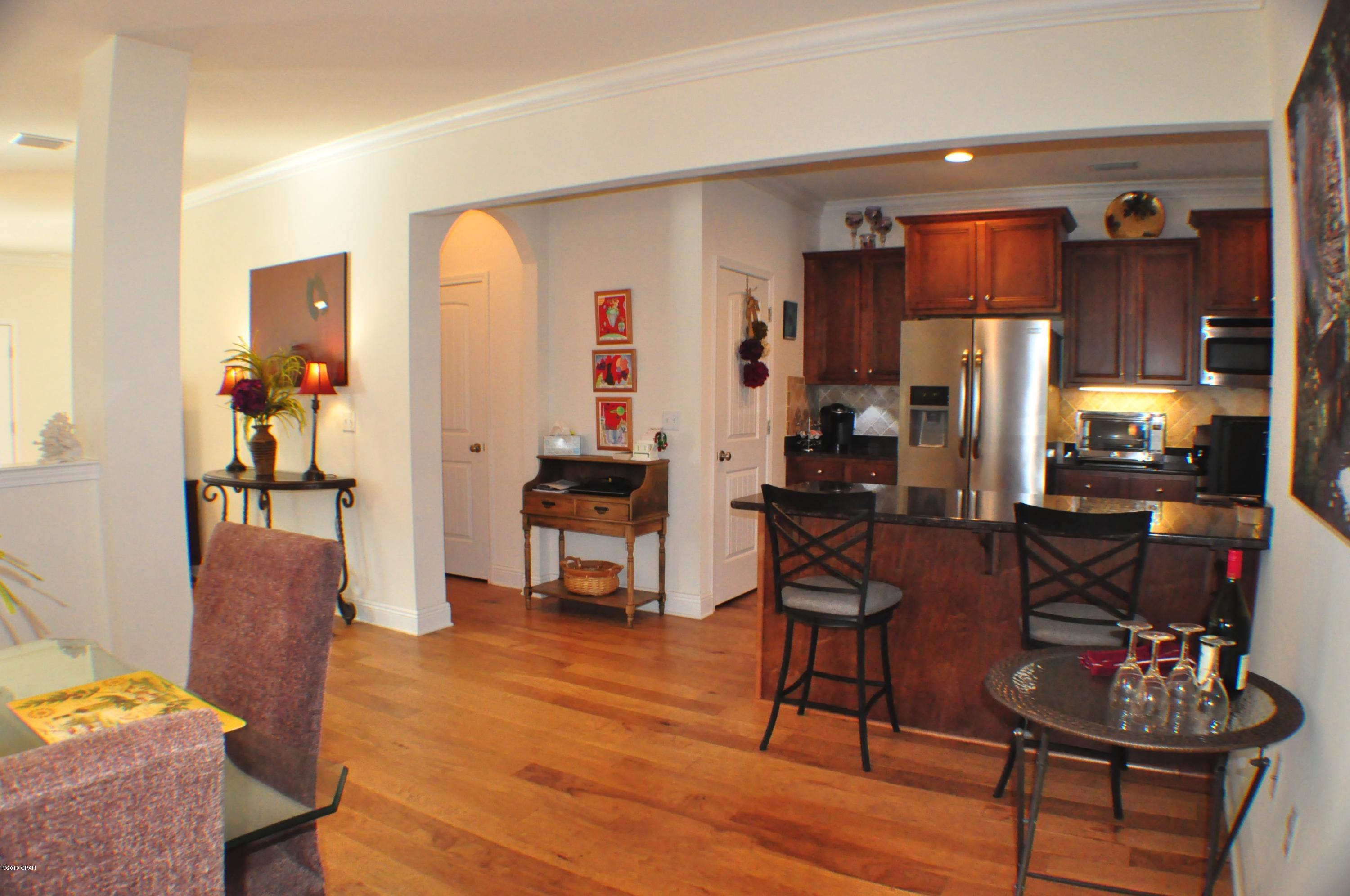 Magnolia Bay Club - Residential