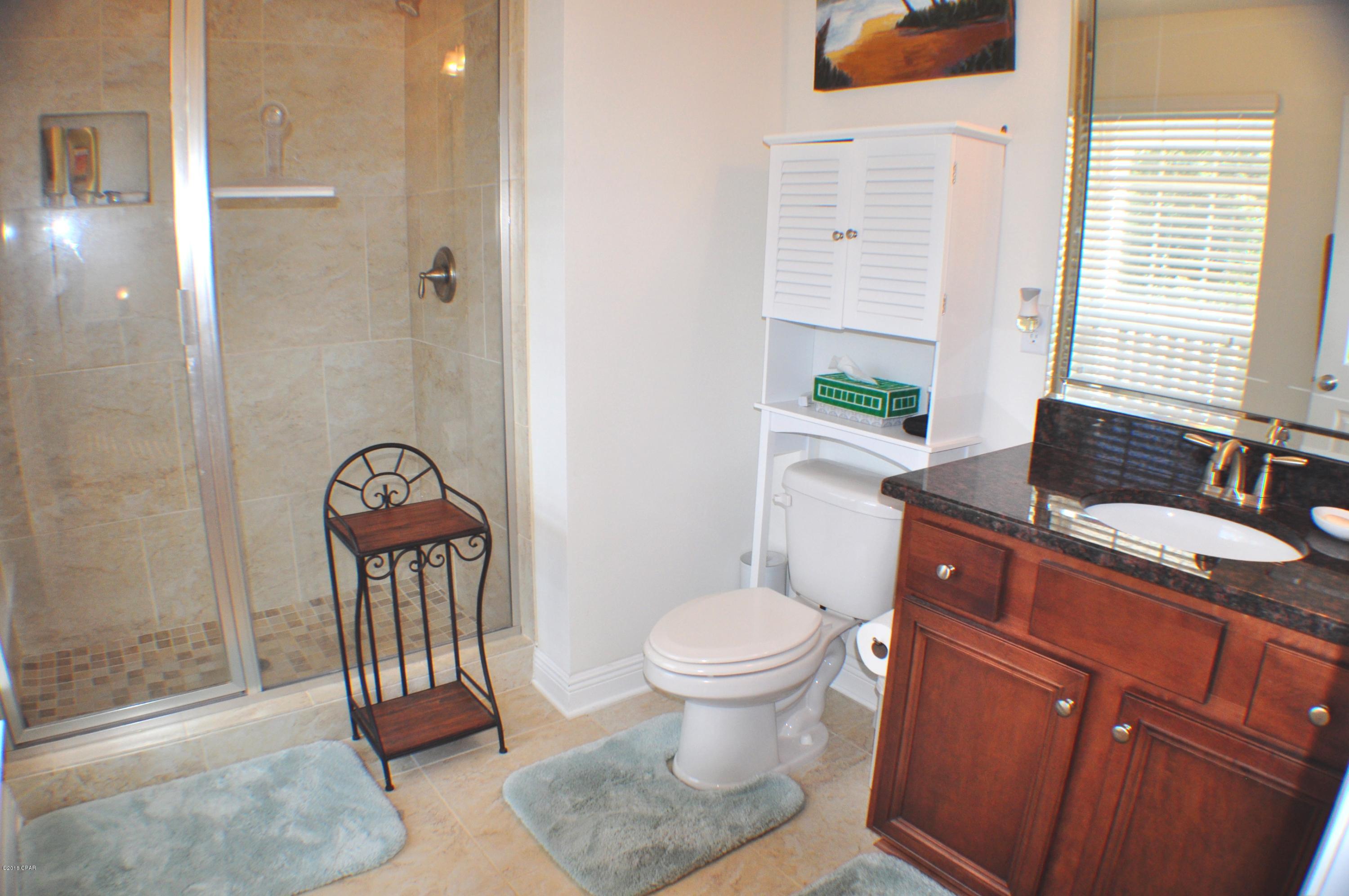 Magnolia Bay Club - Residential