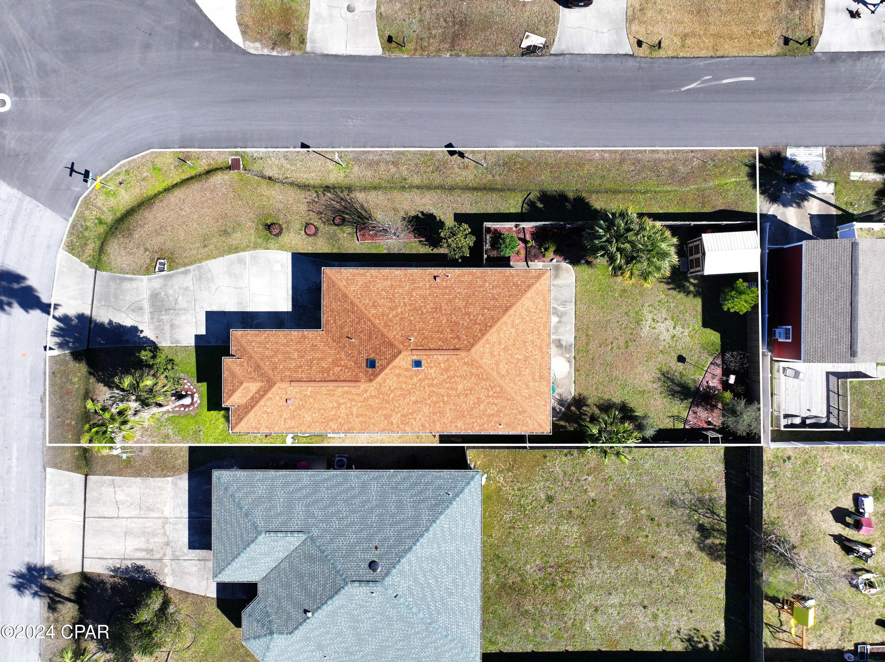 Pine Tree Place Unit 2 - Residential