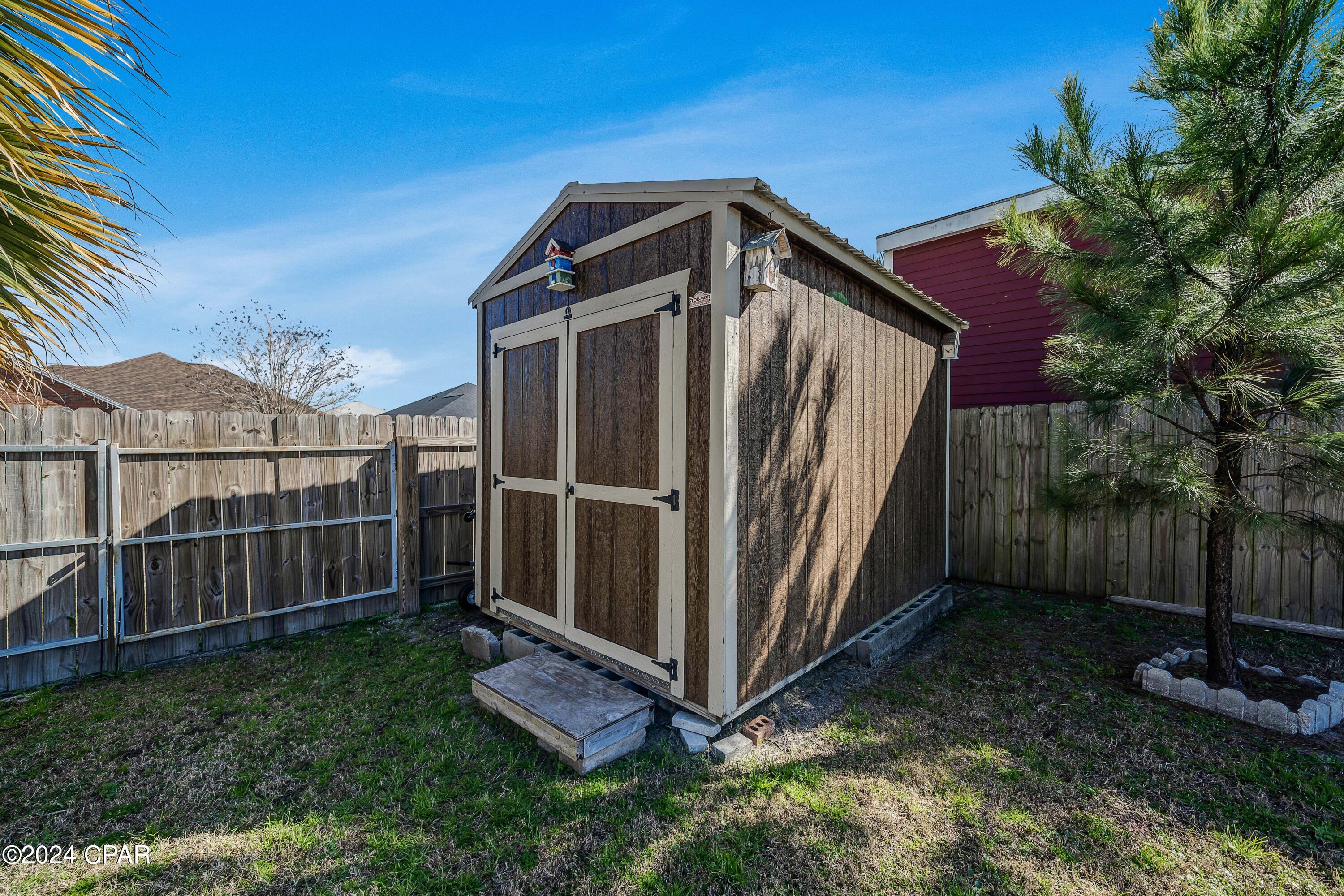 Pine Tree Place Unit 2 - Residential