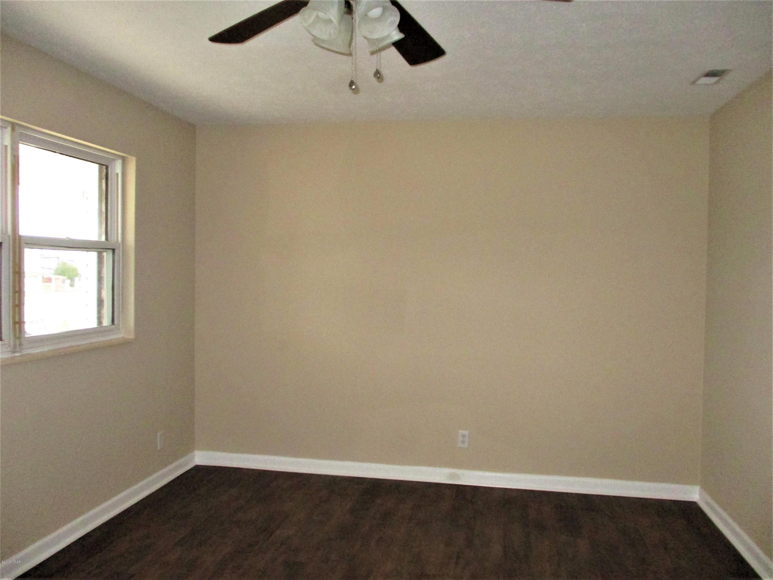 Lannie Rowe Lake Estates U-6 - Residential