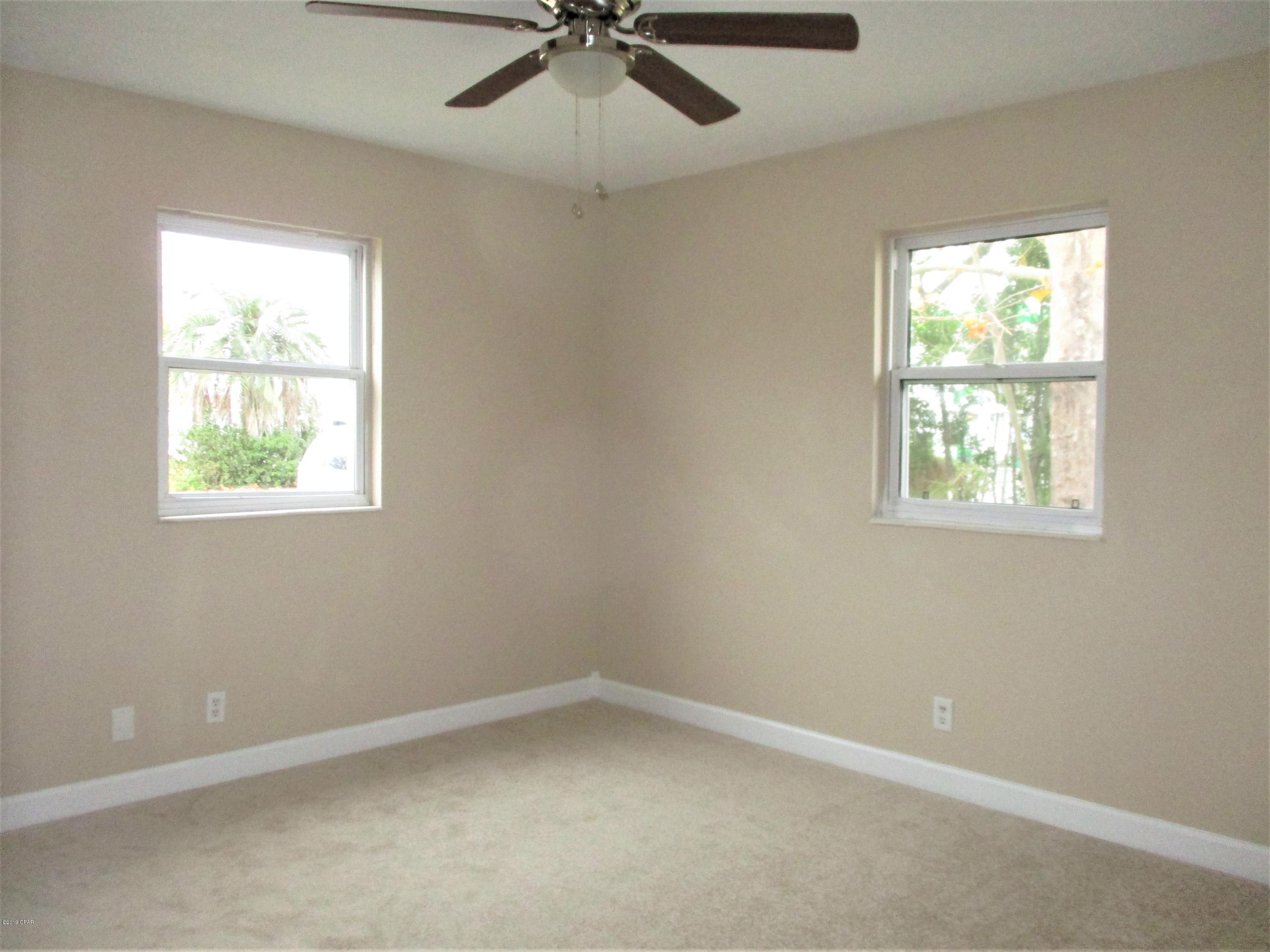 Lannie Rowe Lake Estates U-6 - Residential