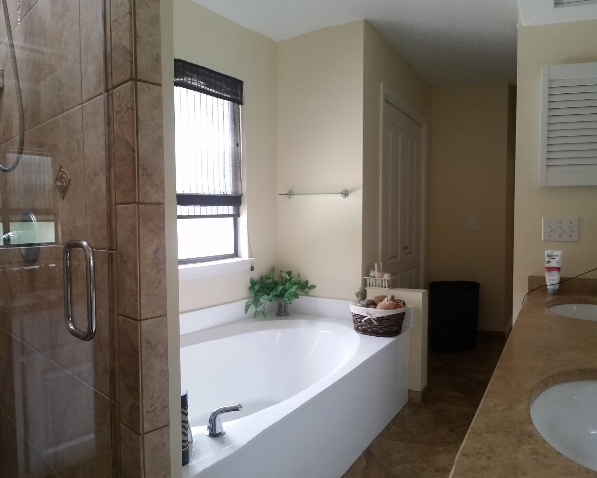 Highland Shores - Residential