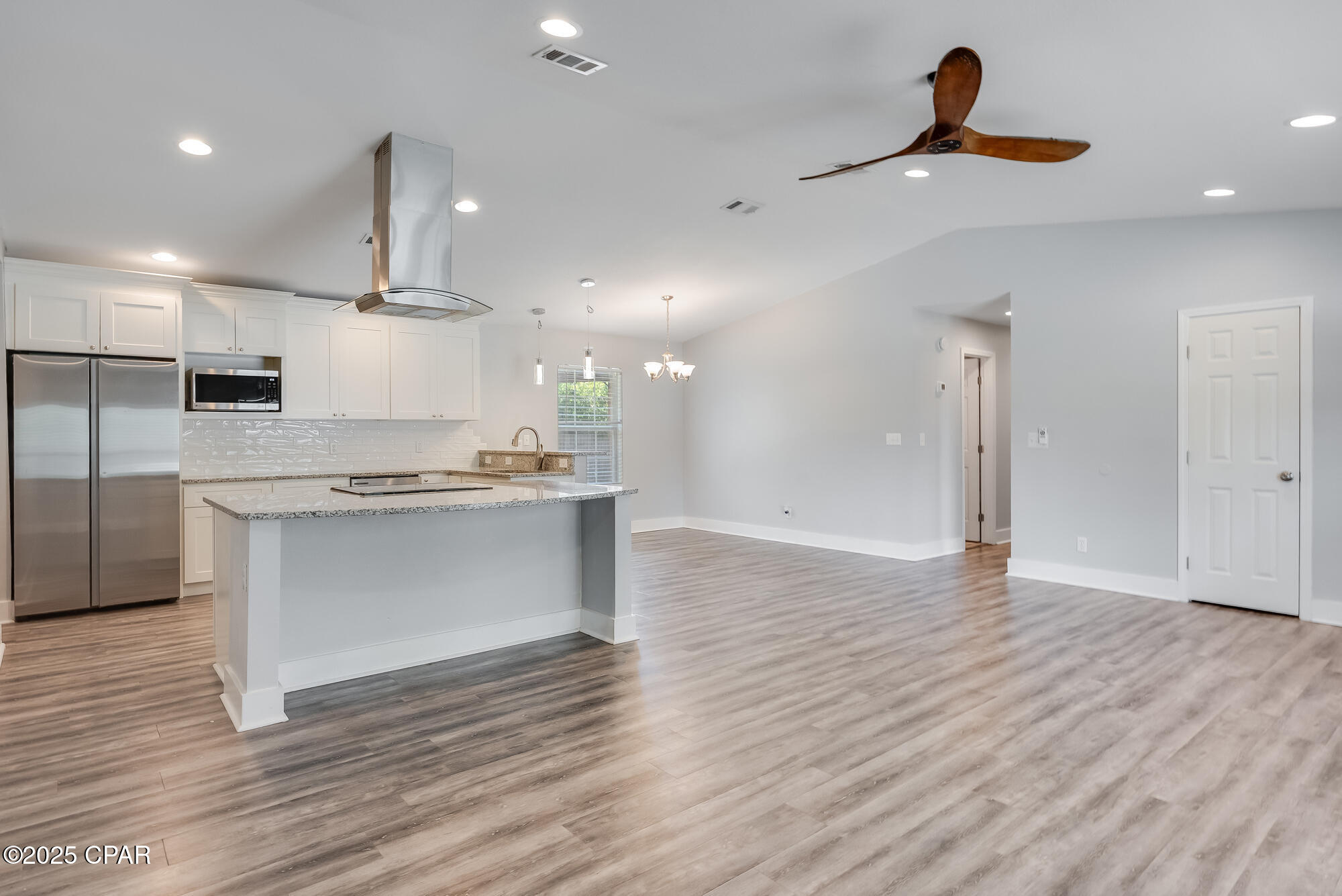 Venetian Villa 1st Add Replat - Residential