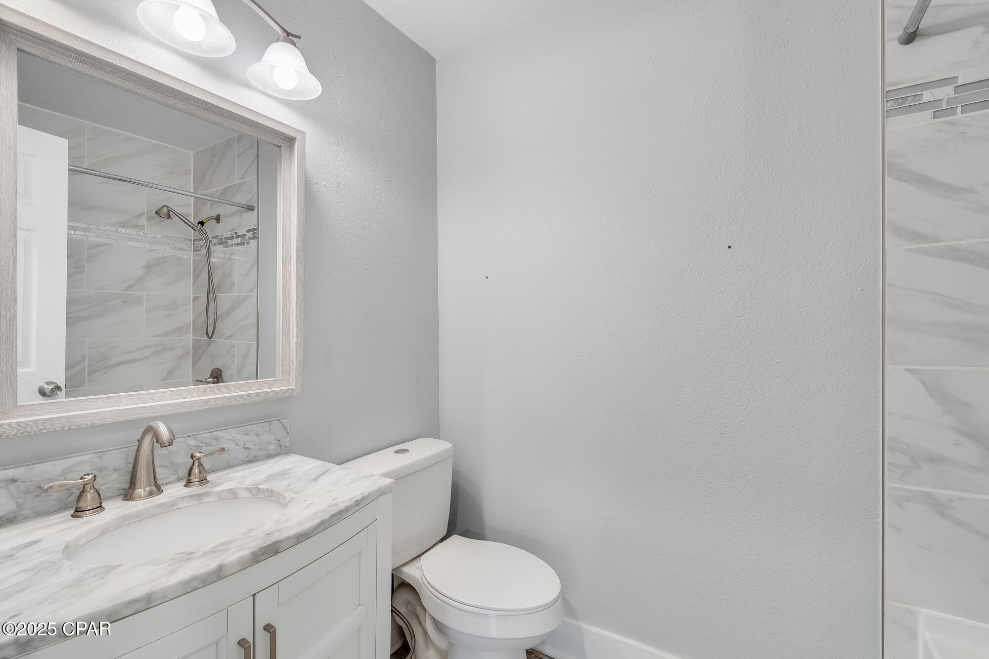 Venetian Villa 1st Add Replat - Residential