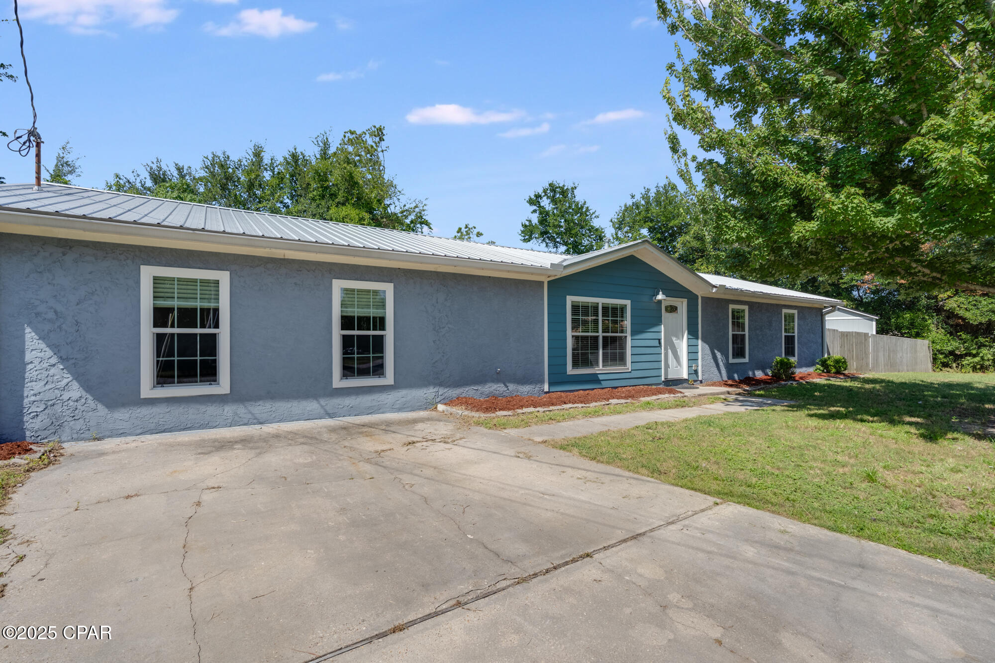 Venetian Villa 1st Add Replat - Residential