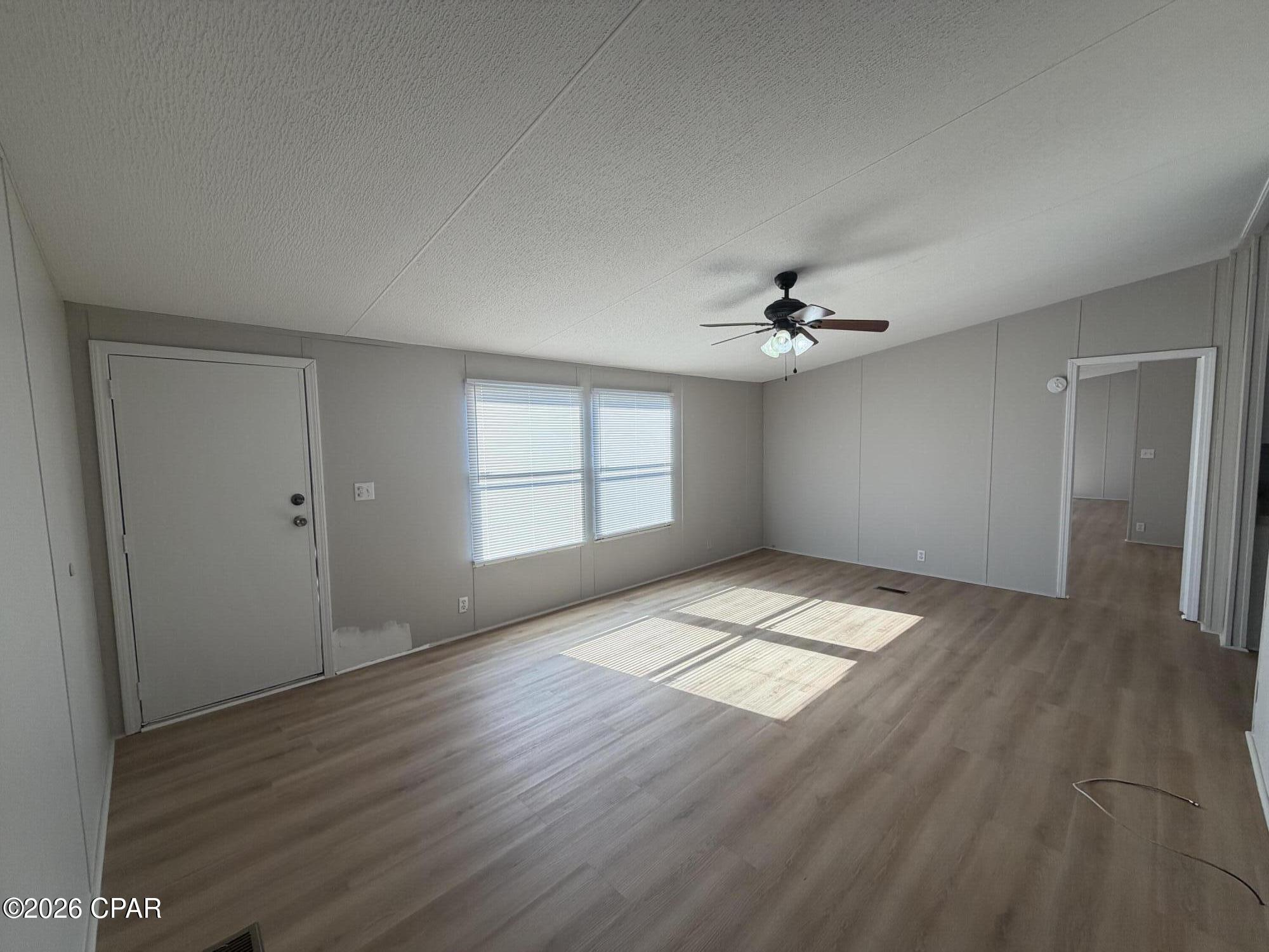 [No Recorded Subdiv] - Residential Lease