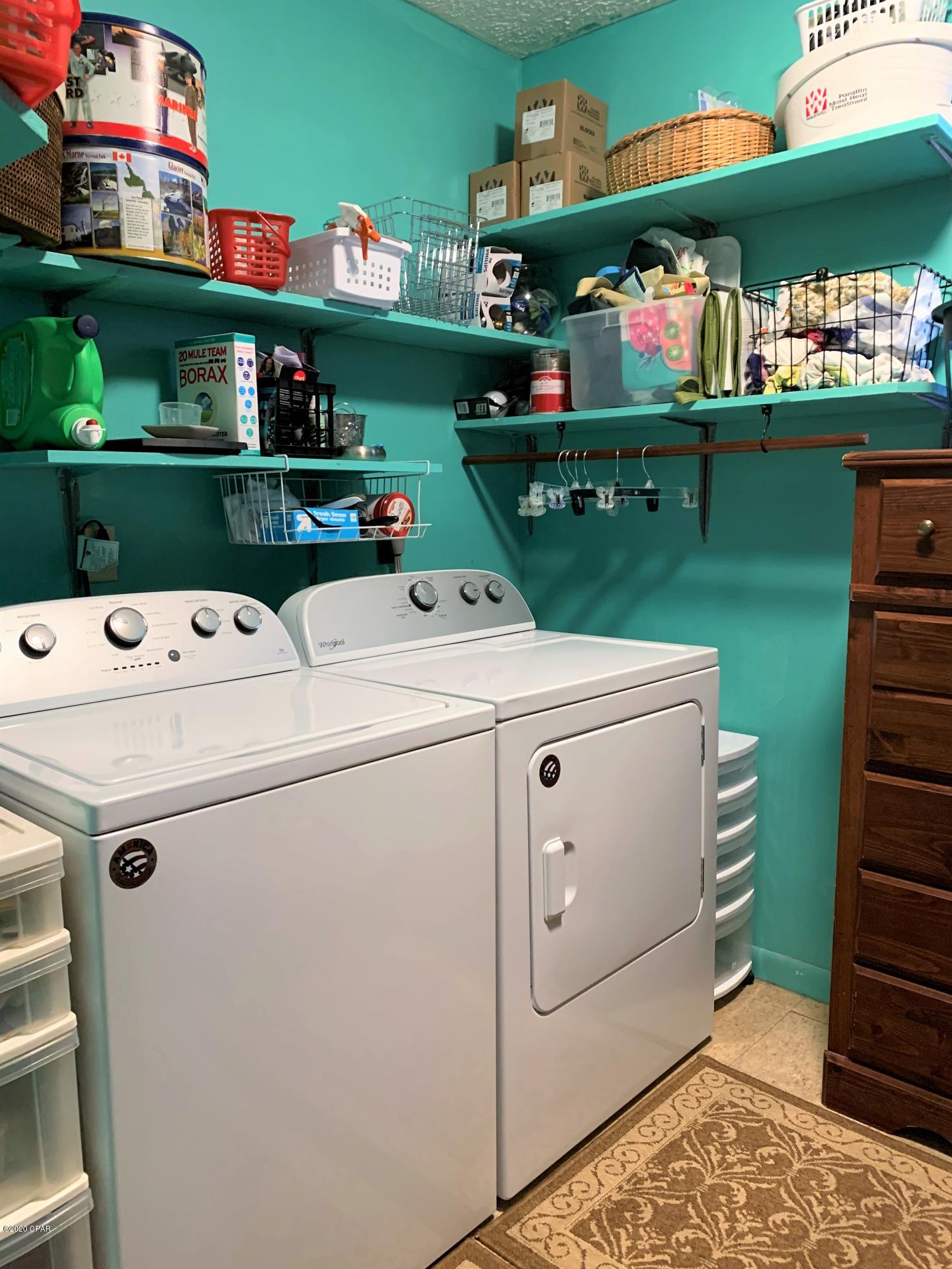 Laguna Beach Estates 7th Add - Residential