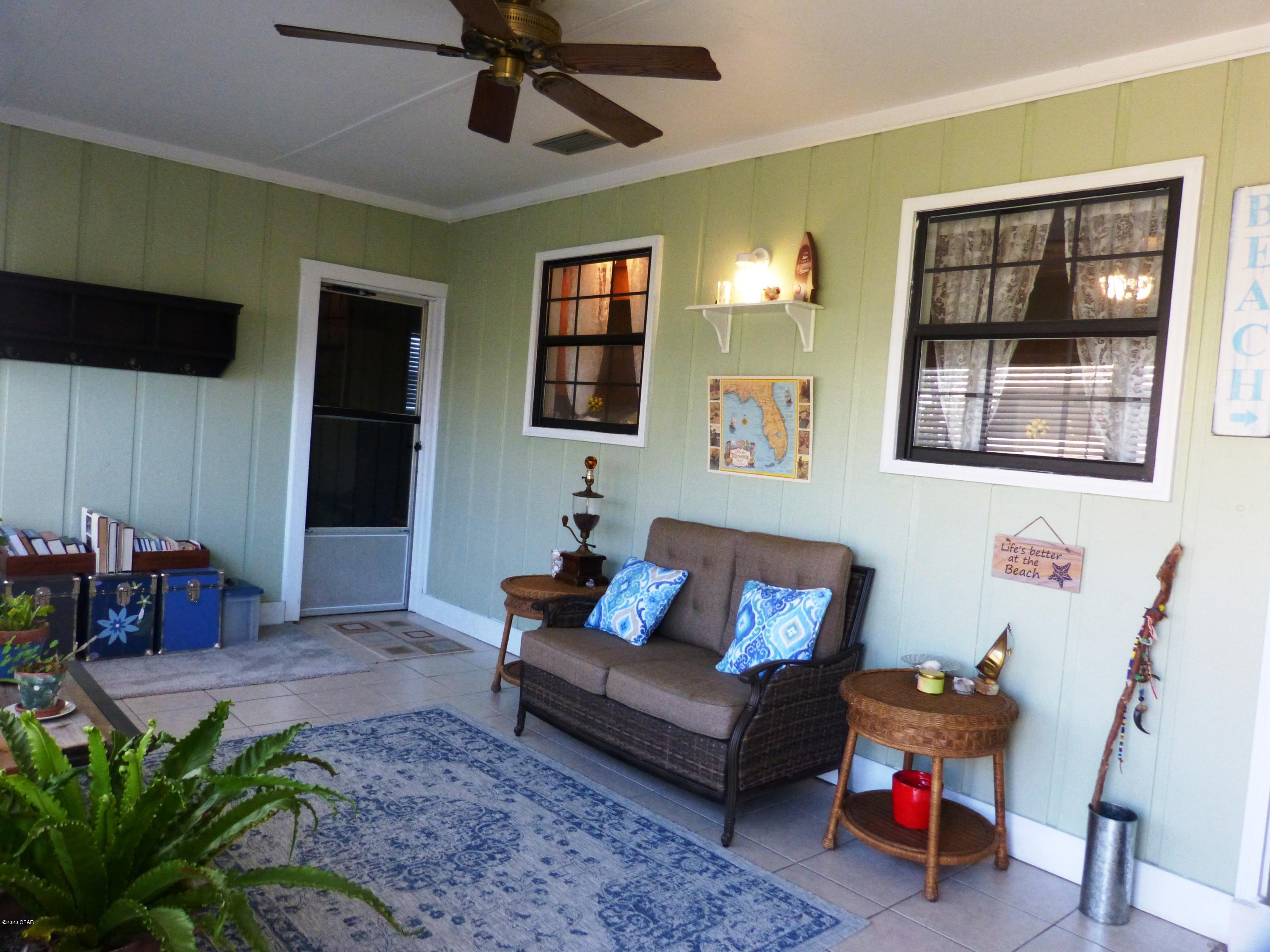 Laguna Beach Estates 7th Add - Residential