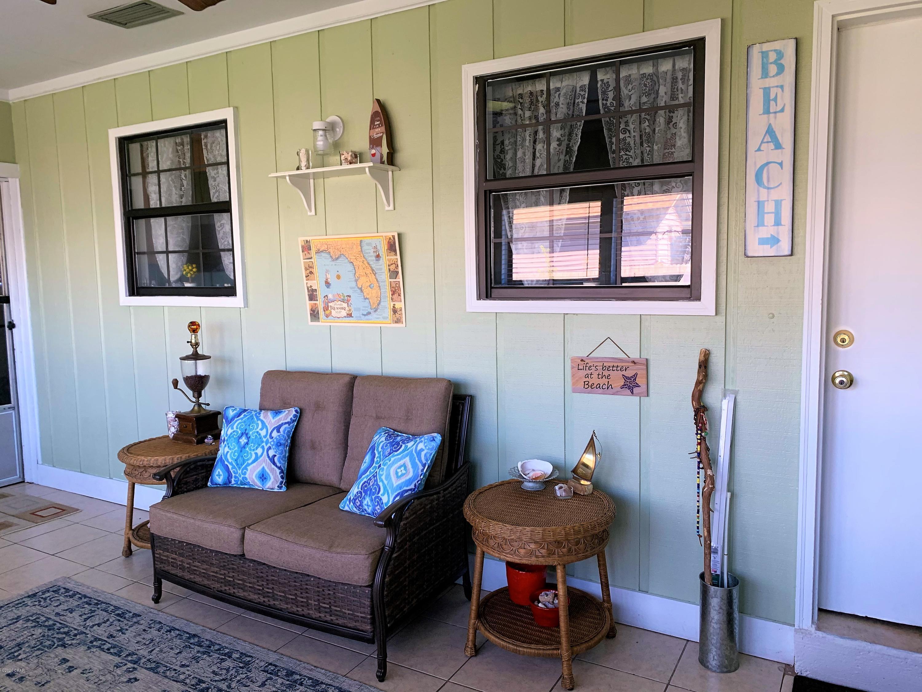 Laguna Beach Estates 7th Add - Residential