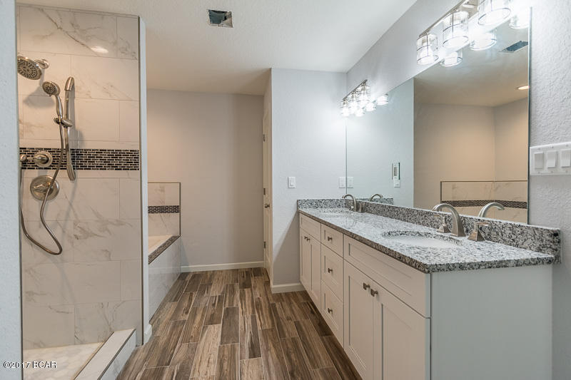 The Pines Of Lynn Haven - Residential