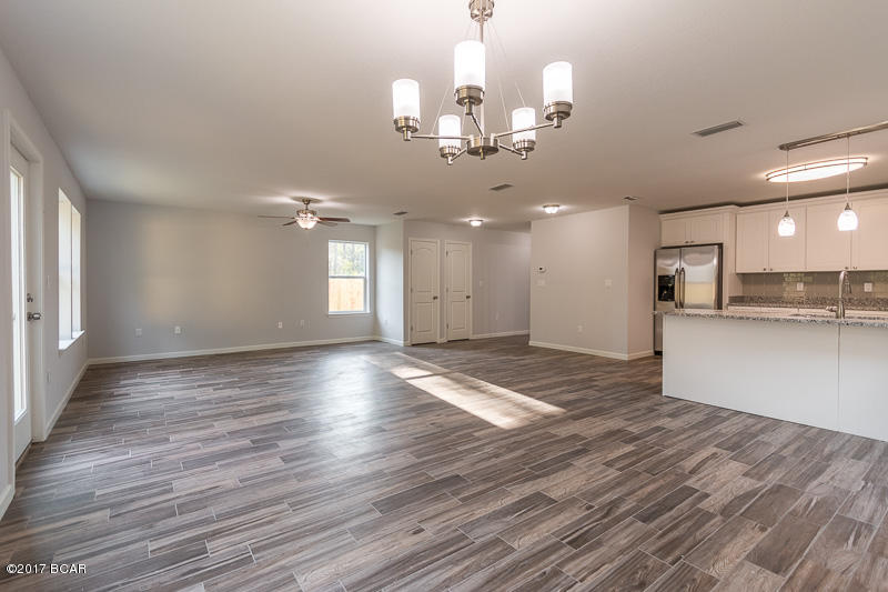 The Pines Of Lynn Haven - Residential