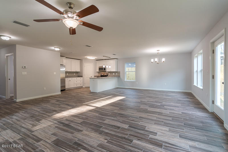 The Pines Of Lynn Haven - Residential