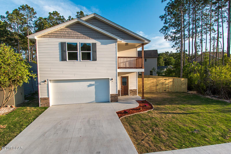 The Pines Of Lynn Haven - Residential