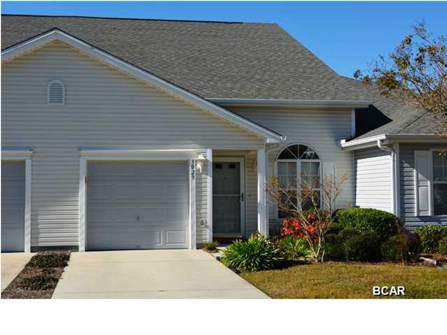 Immaculate 3 bedroom townhome with 2.5 baths awaits your approval! This meticulously cared for one owner townhome features hardwood and tile flooring, Cambria kitchen counter tops, and a ground level master bedroom adjoining the kitchen. The second level offers two bedrooms, full guest bath and a loft area perfect for a home office, play area, or quiet seating area. The Hammocks subdivision has a solid association that does an outstanding job maintaining the common areas, landscaping, and maintaining the community pool. Tried of lawn care and exterior home maintenance? Then drop that rake, put down that hose and come over here and see this outstanding opportunity. Priced to sell, this home is an excellent value, so don't miss this chance to make The Hammocks of Lynn Haven your home.