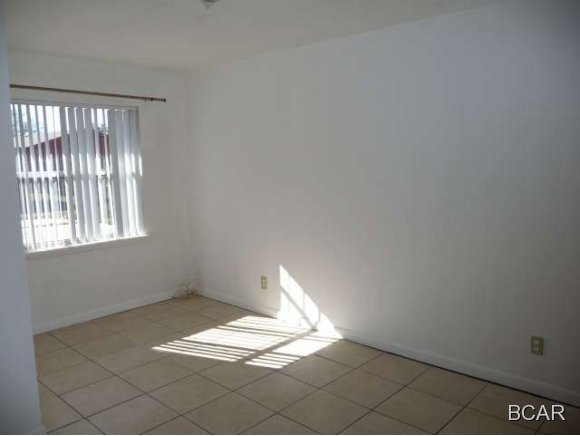 College Village Unit 2 - Residential Lease