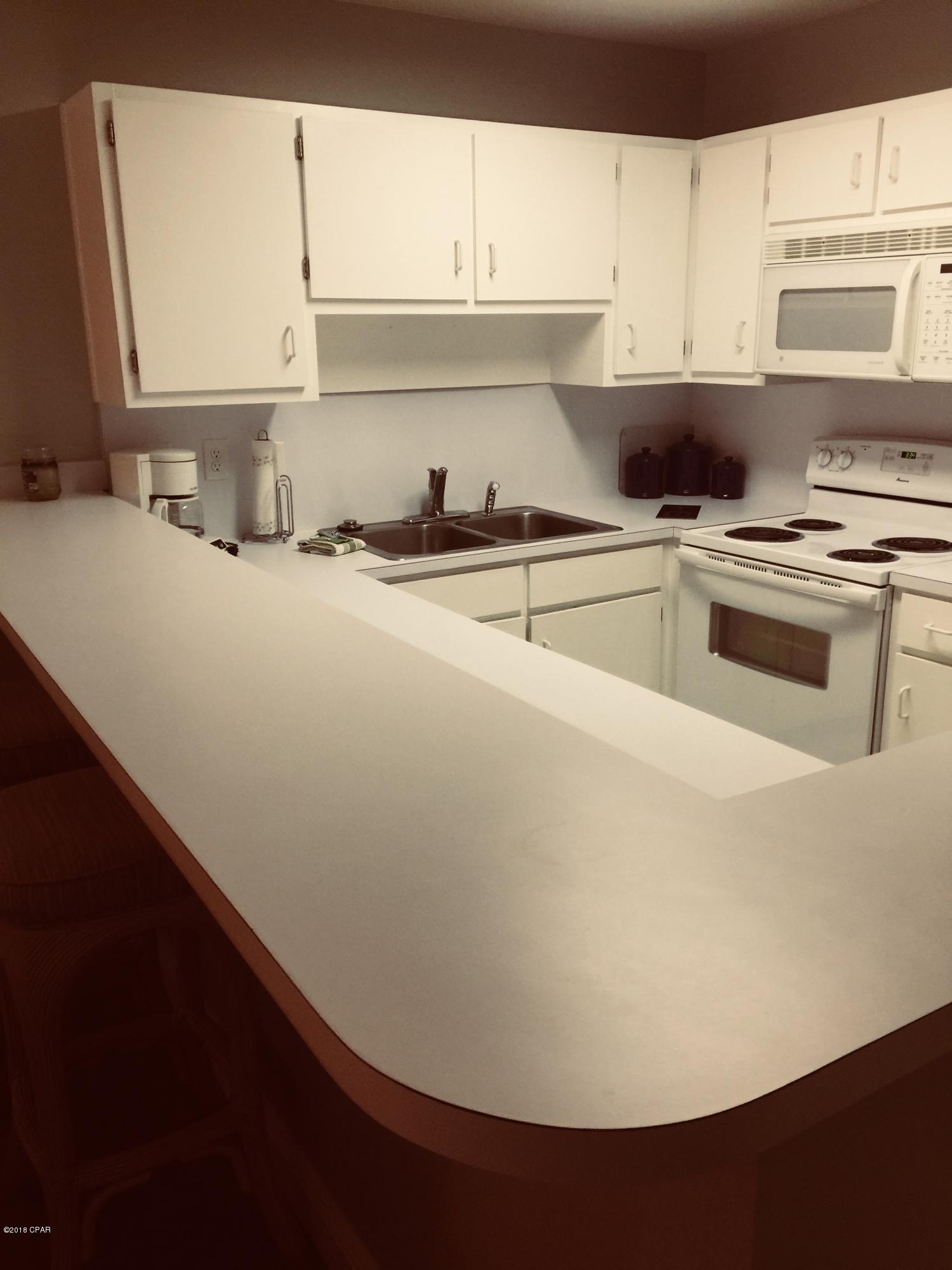 Bay Point Studio Villas Unit 2 - Residential