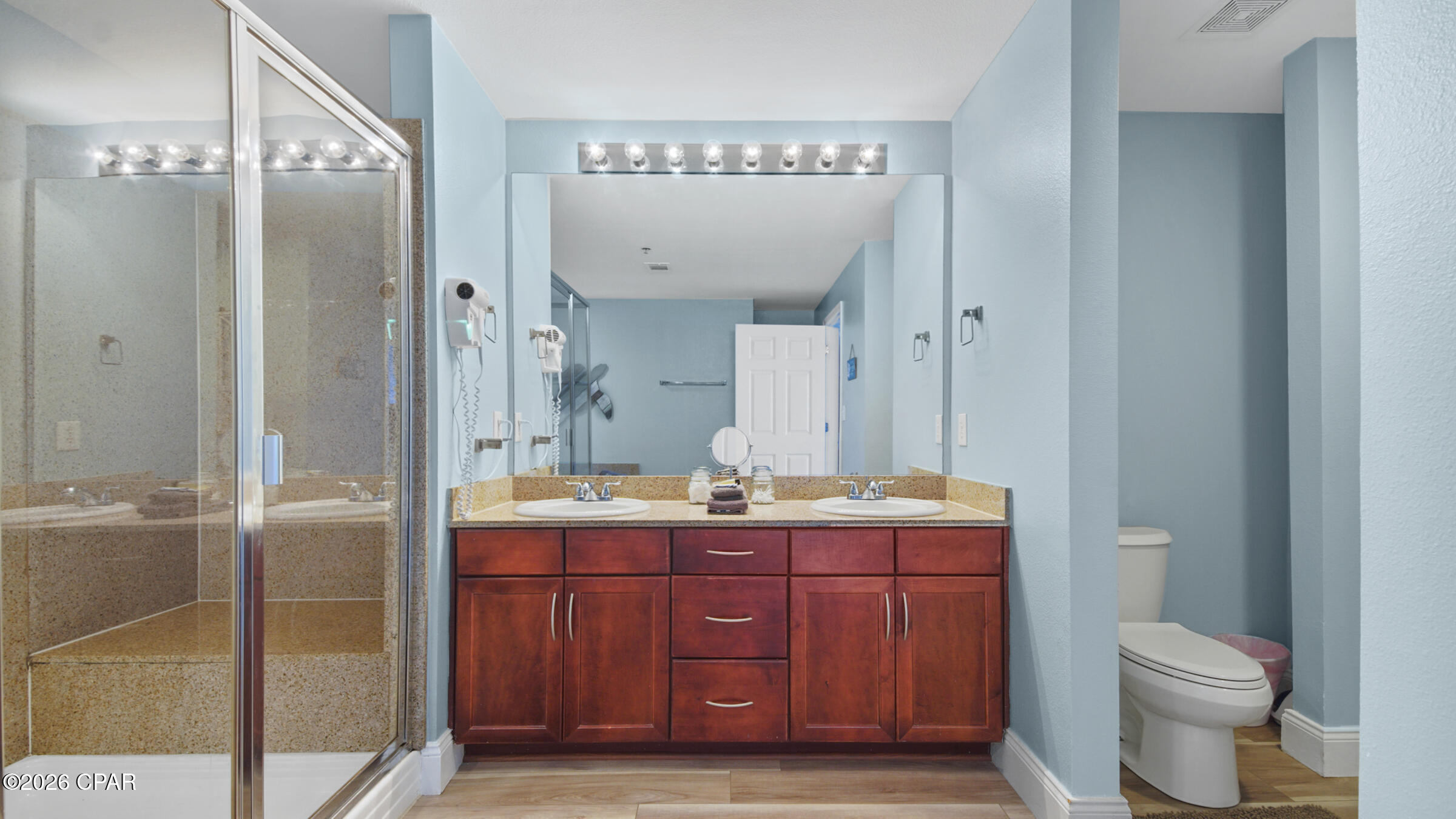 Laketown Wharf - Residential