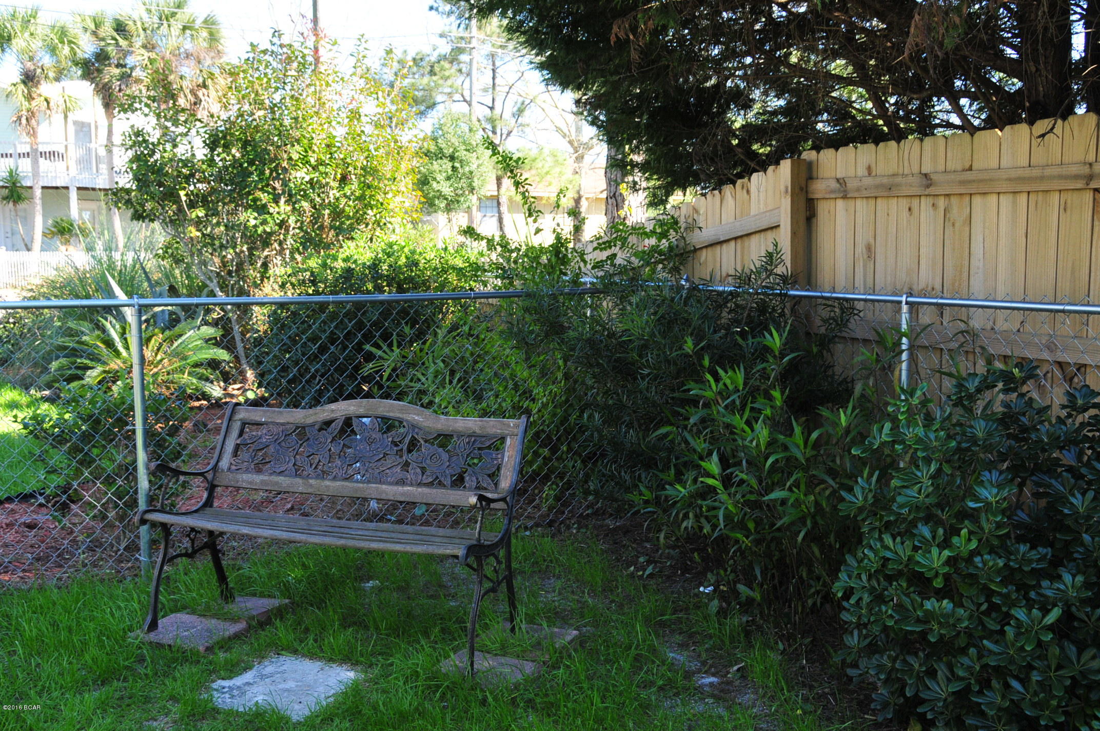 Laguna Beach Estates 7th Add - Residential