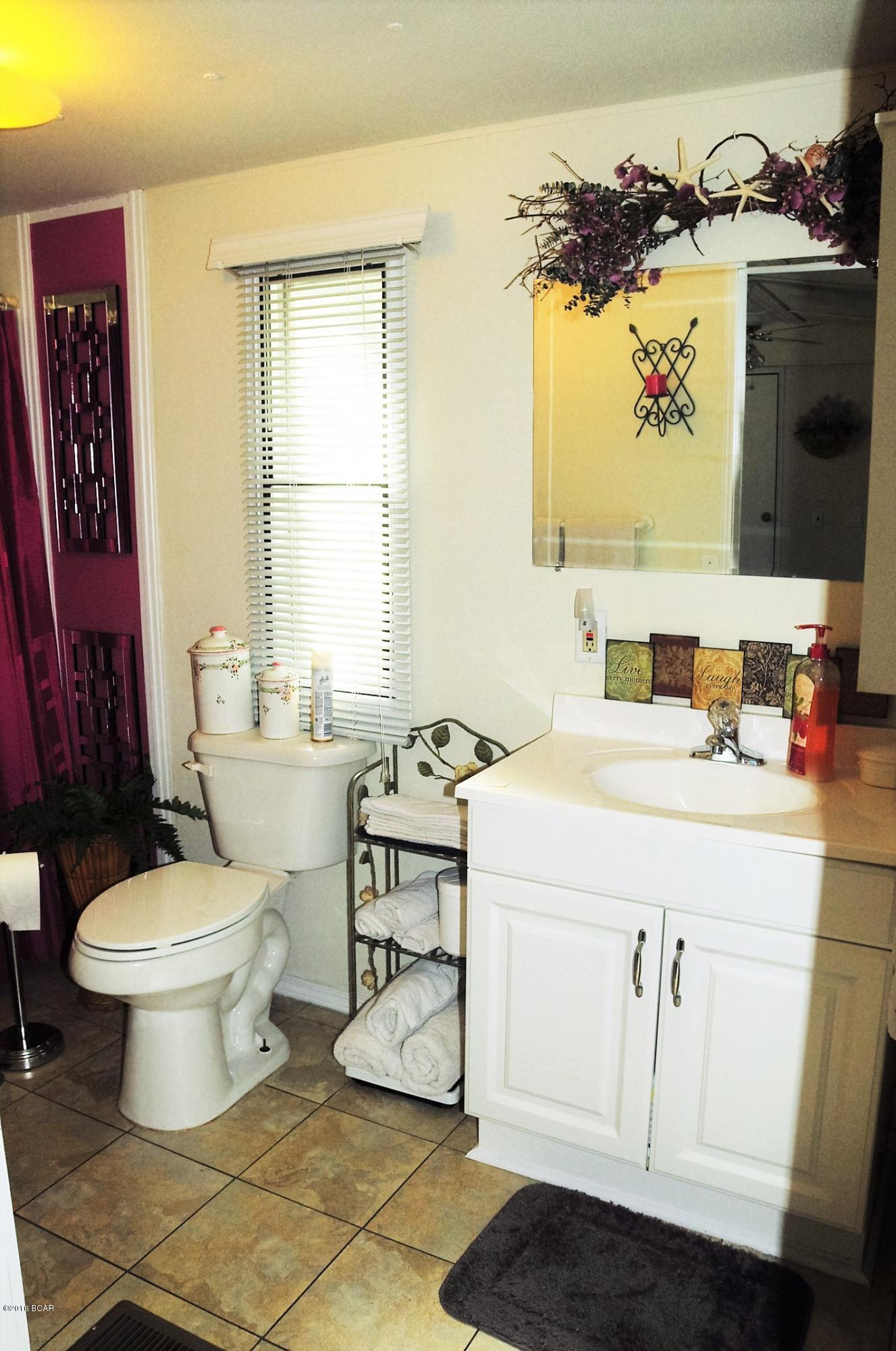 Laguna Beach Estates 7th Add - Residential