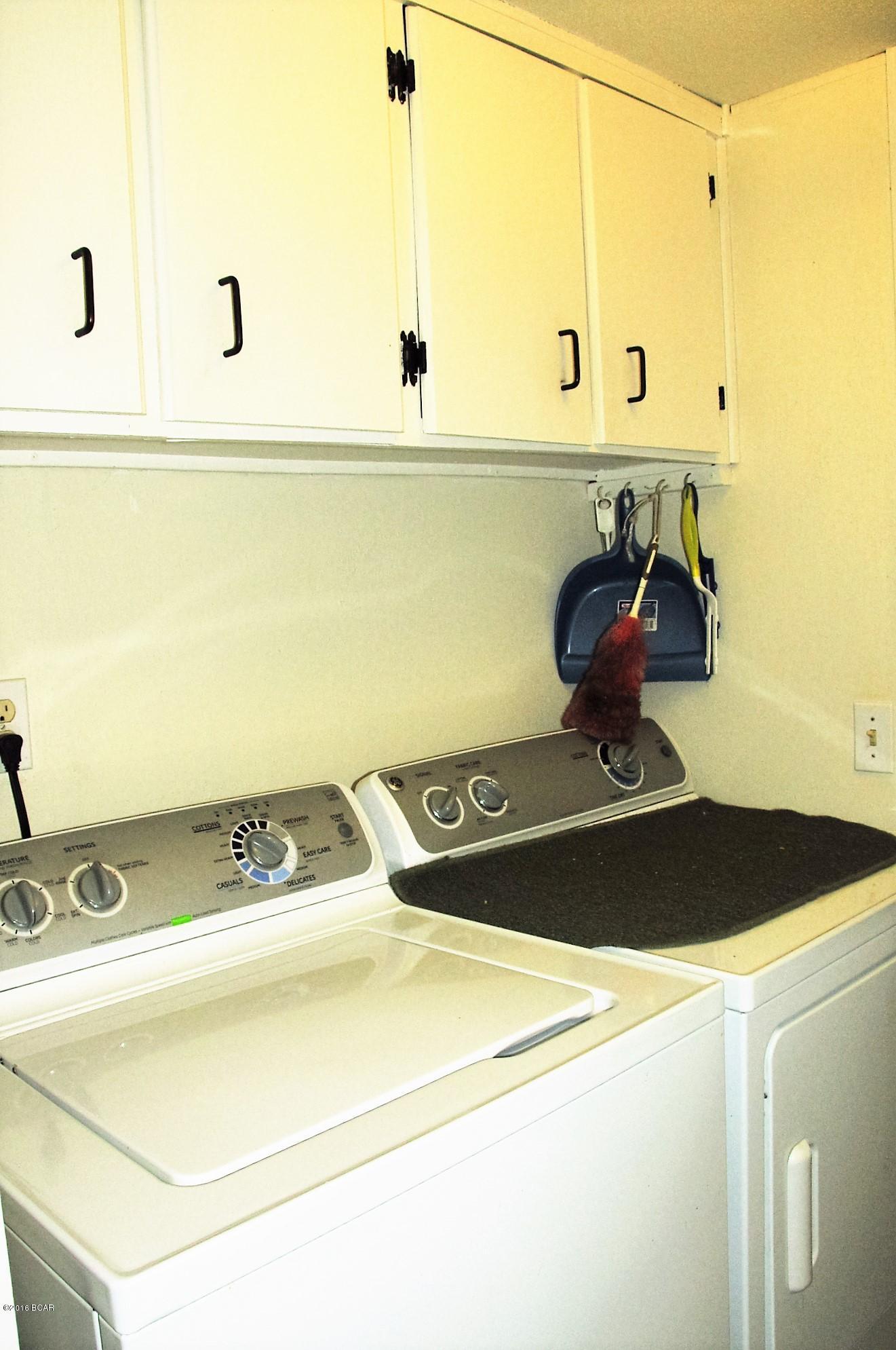 Laguna Beach Estates 7th Add - Residential