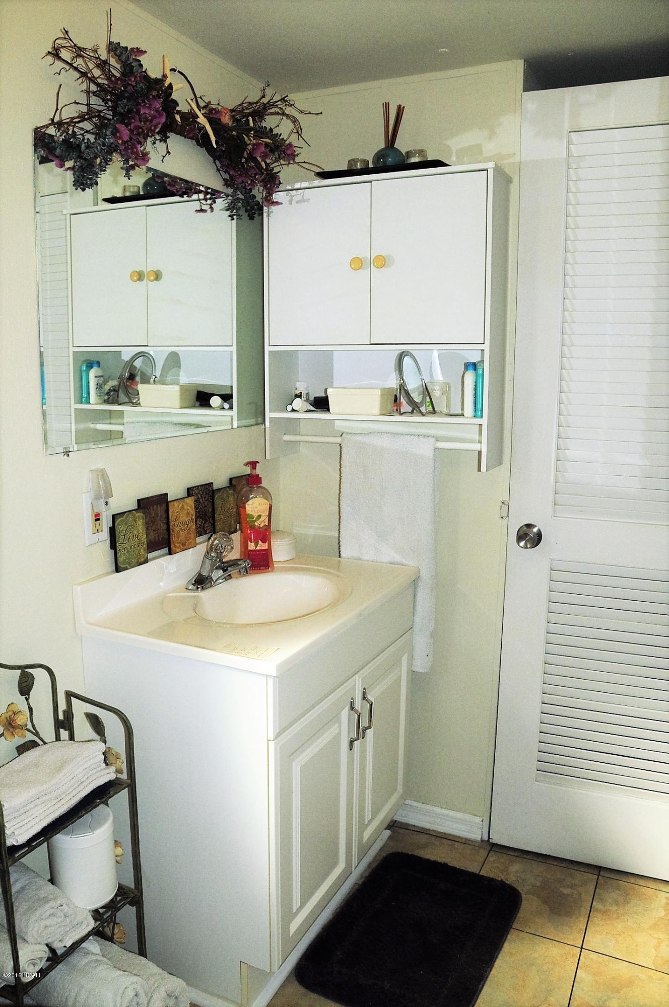 Laguna Beach Estates 7th Add - Residential