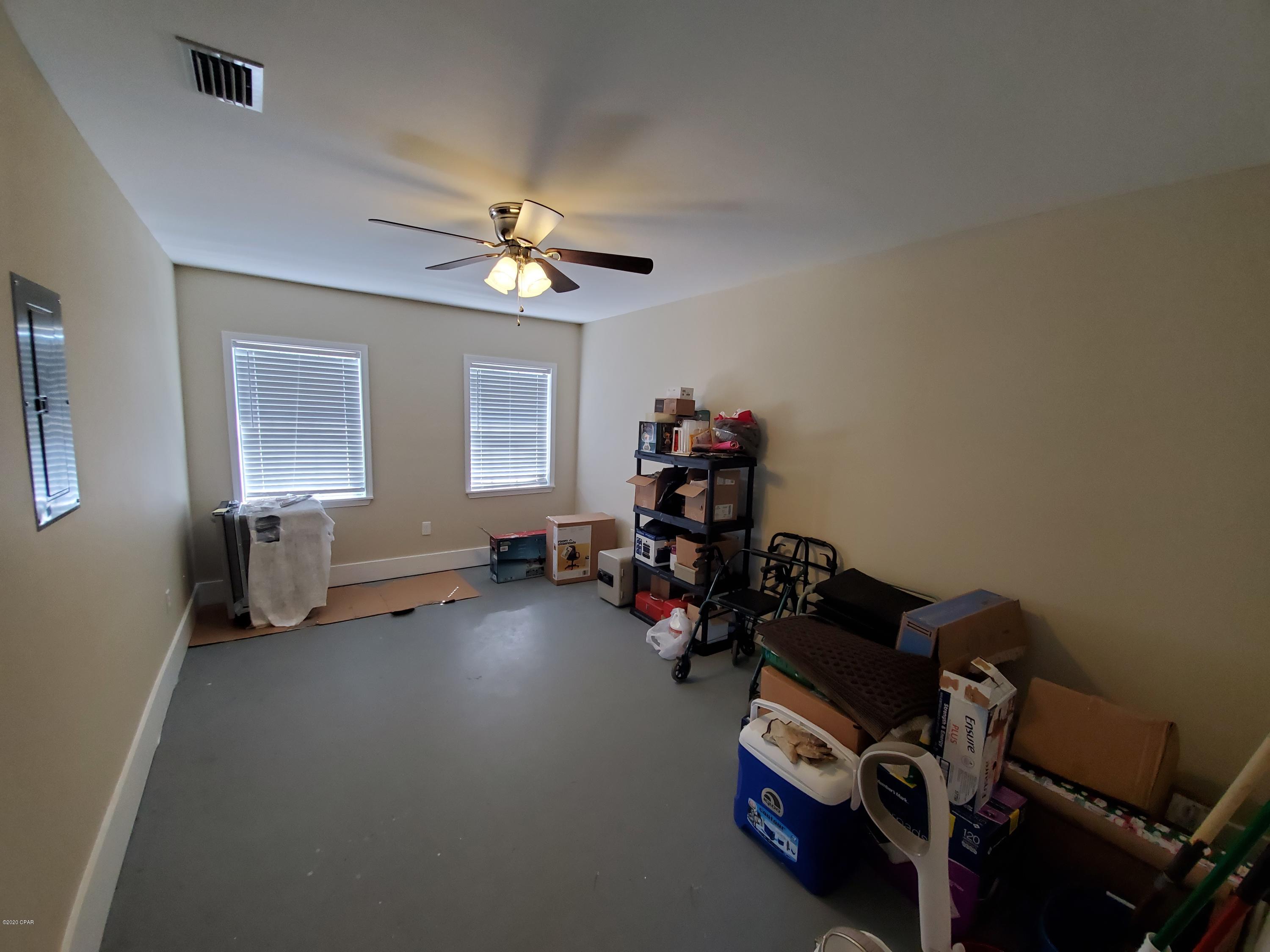 Pine Forest Est Ph 1 - Residential