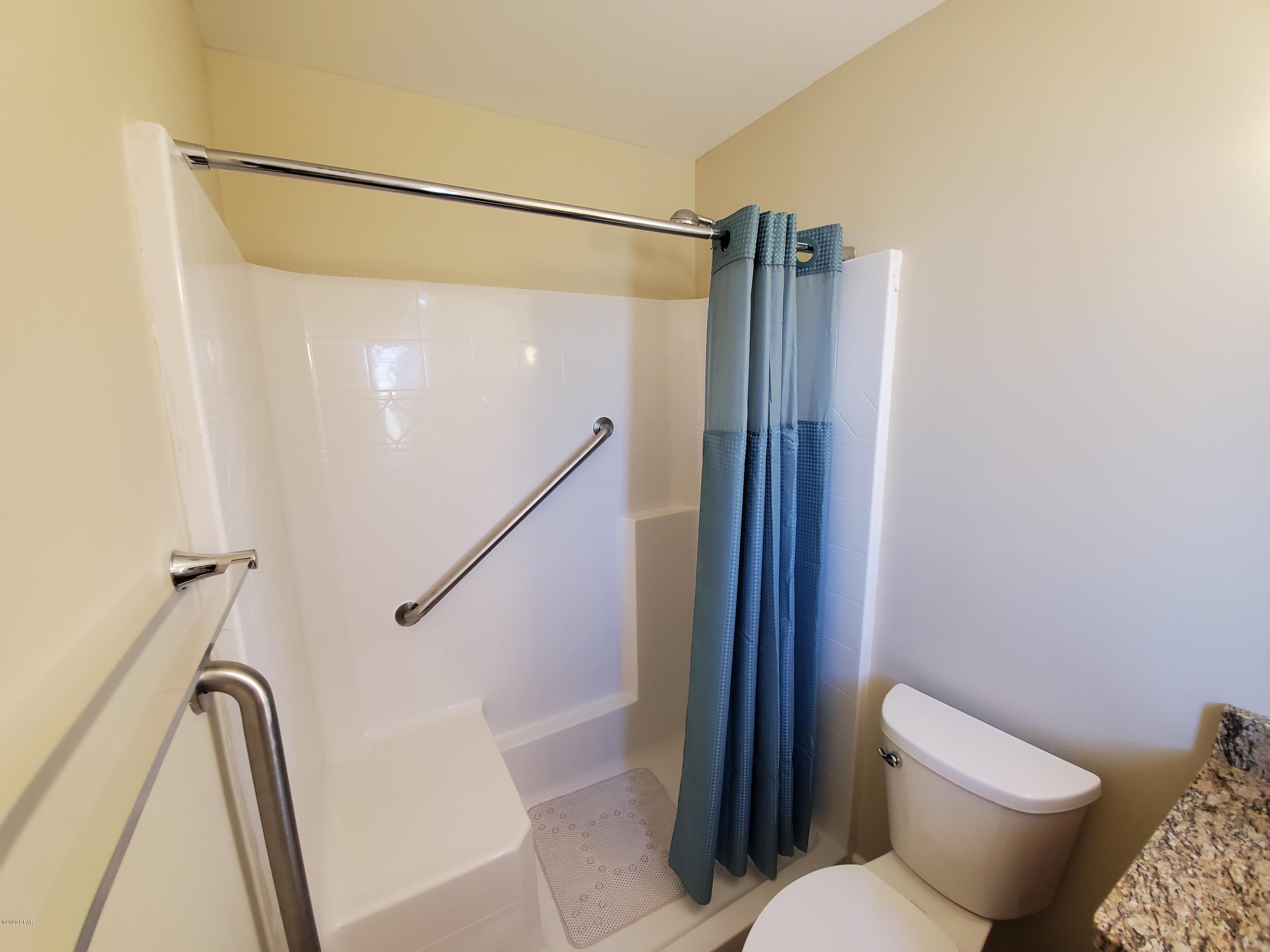 Pine Forest Est Ph 1 - Residential