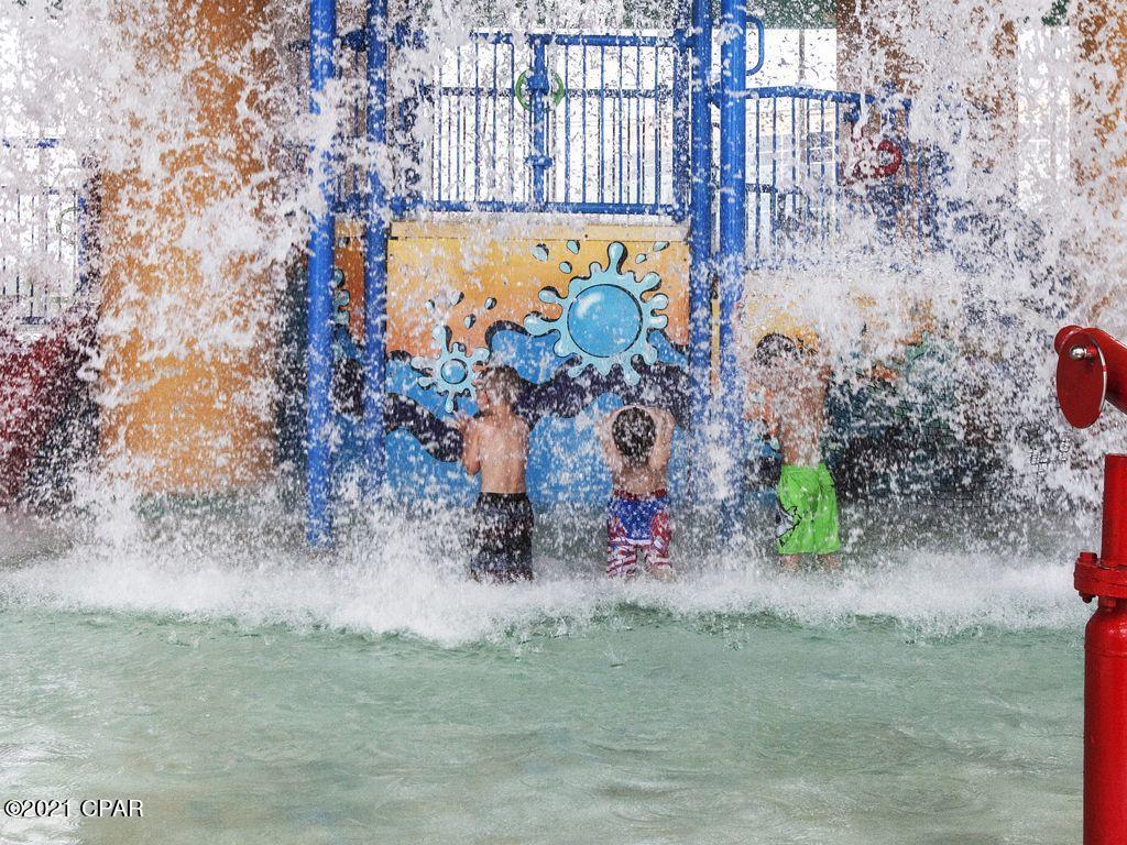 Splash Condo - Residential