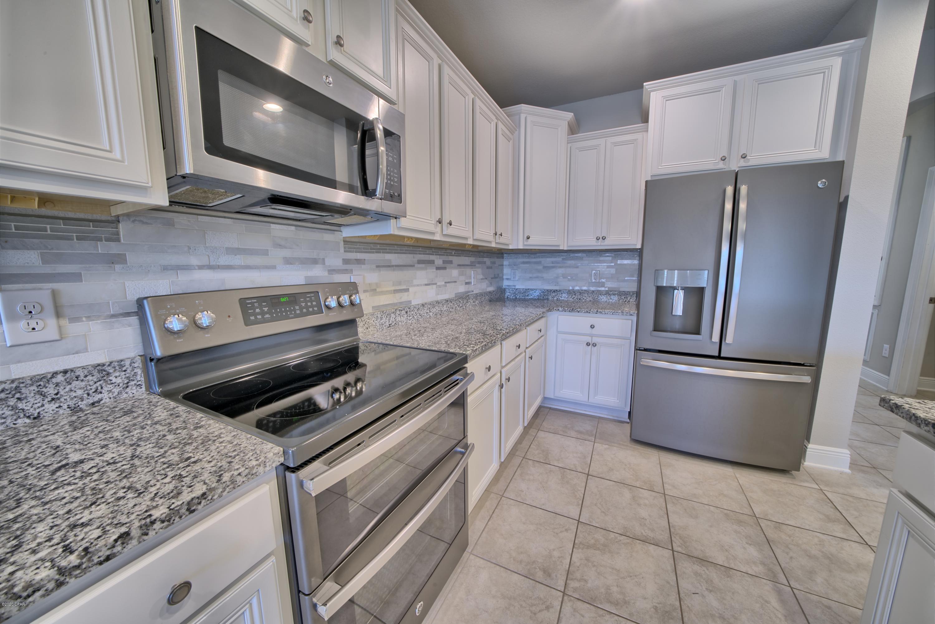 Village Of Mill Bayou/Shoreline Village Ph 1A - Residential