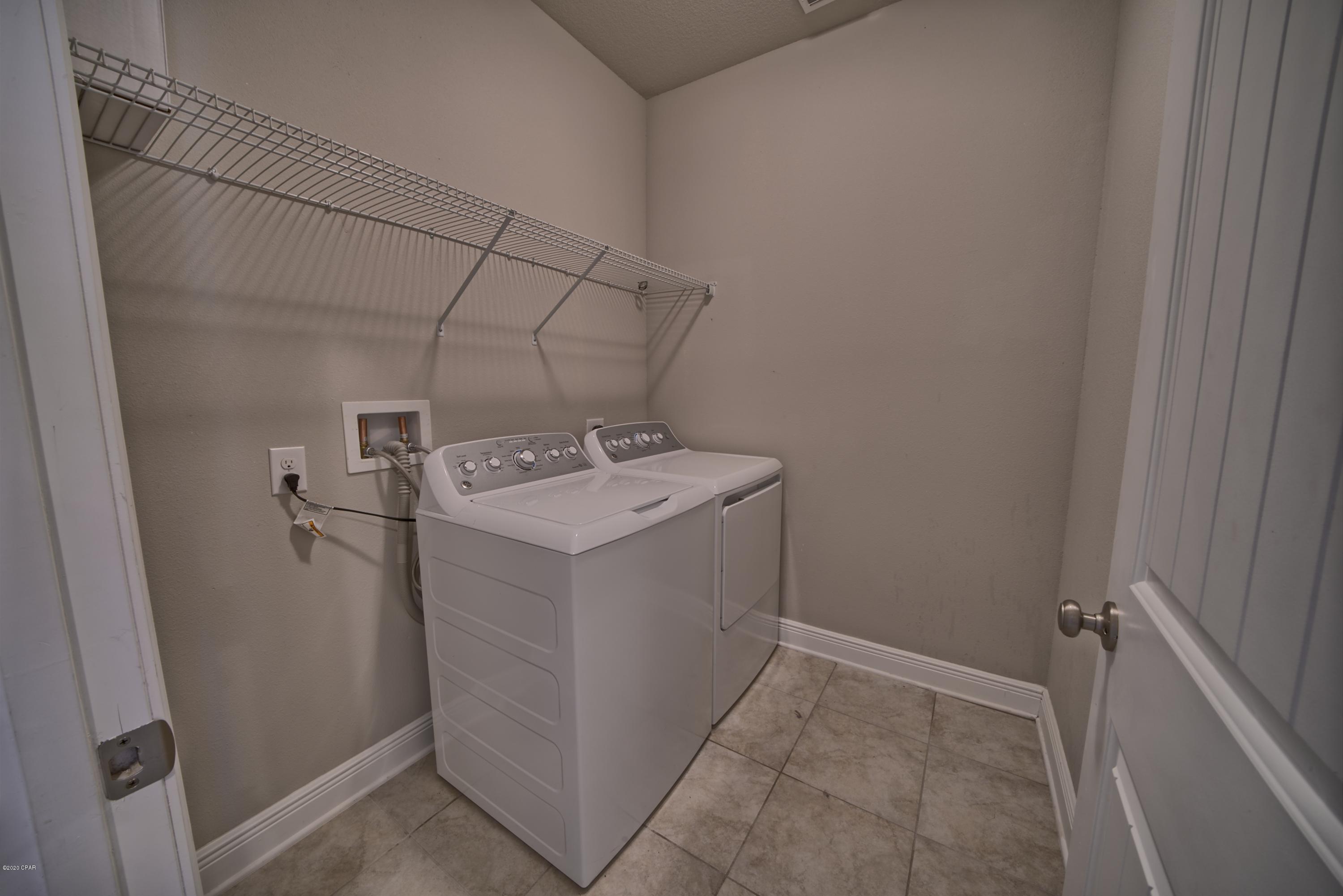 Village Of Mill Bayou/Shoreline Village Ph 1A - Residential