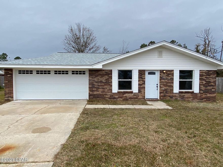 Completely Remodeled Brick home on large, spacious lot. Lots of new upgrades. New vinyl plank flooring, new self closing cabinets, new quartz counter tops, new Samsung stainless steel appliances, new and  garage door, and all fresh paint inside. The garage floor has a fresh coat of epoxy and to top everything off, A NEW Roof! 

Time to stop renting and buy!