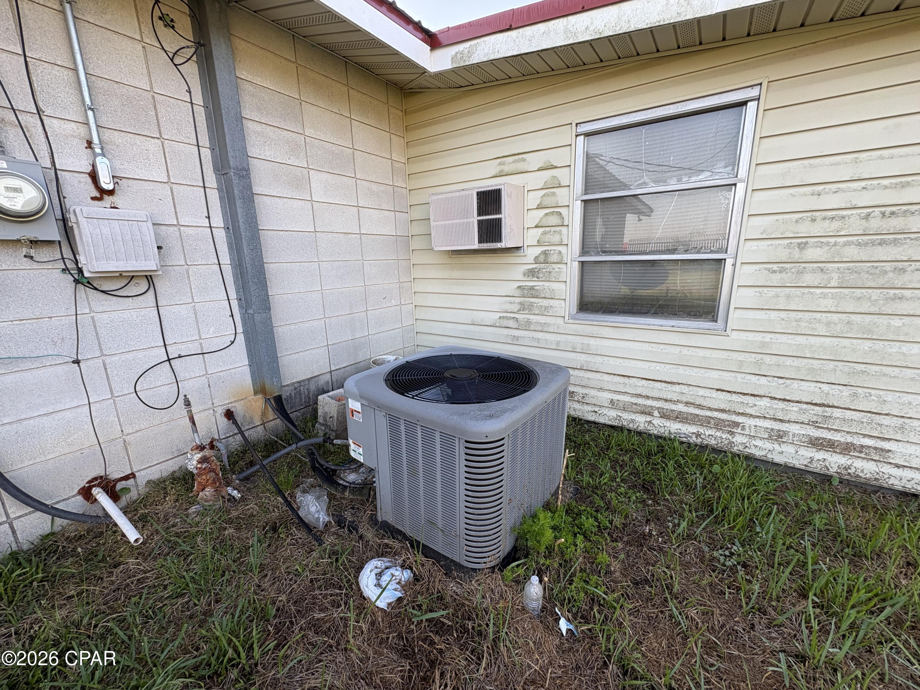 [No Recorded Subdiv] - Commercial Sale