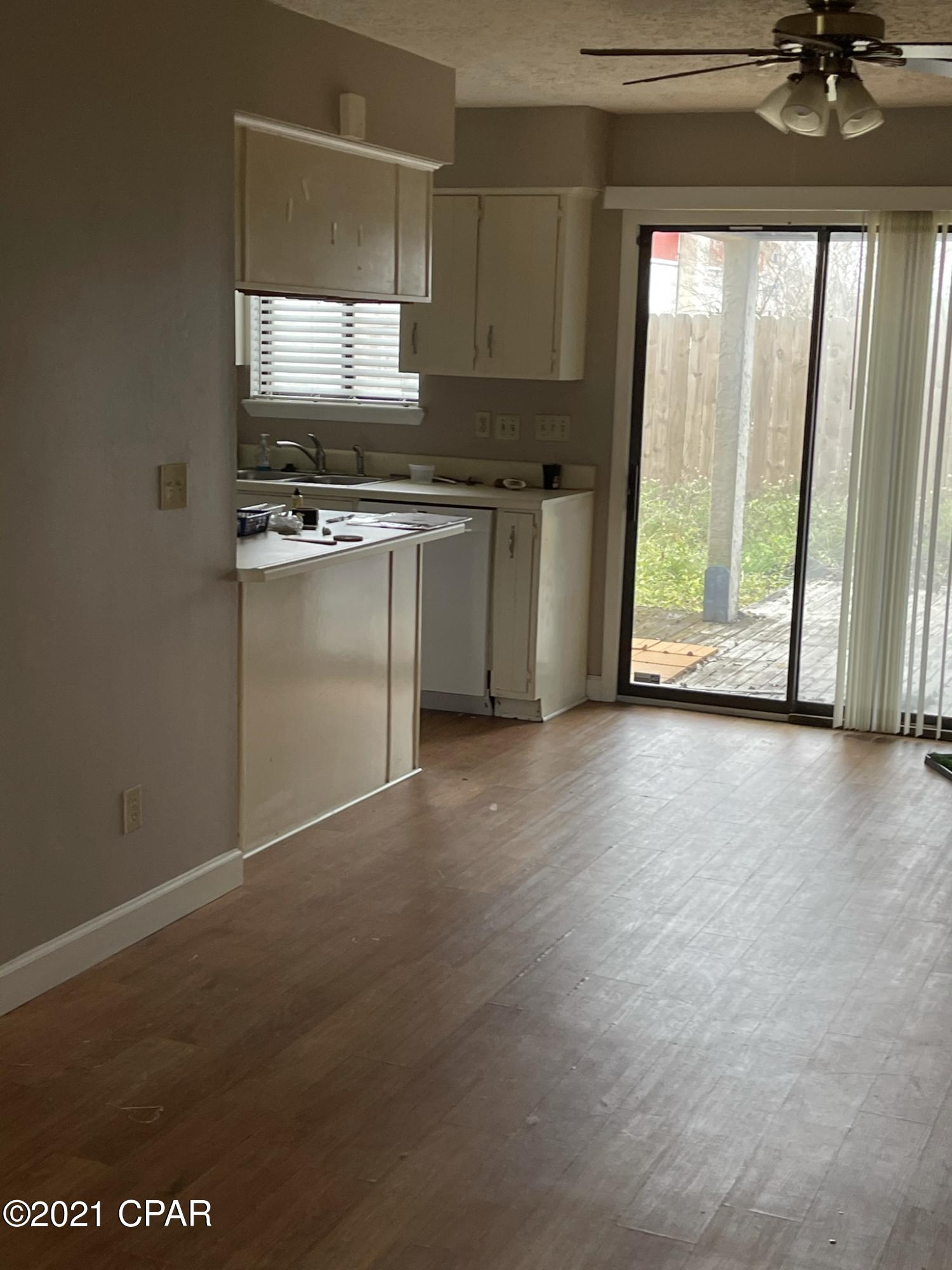 Venetian Villa 3rd Add - Residential