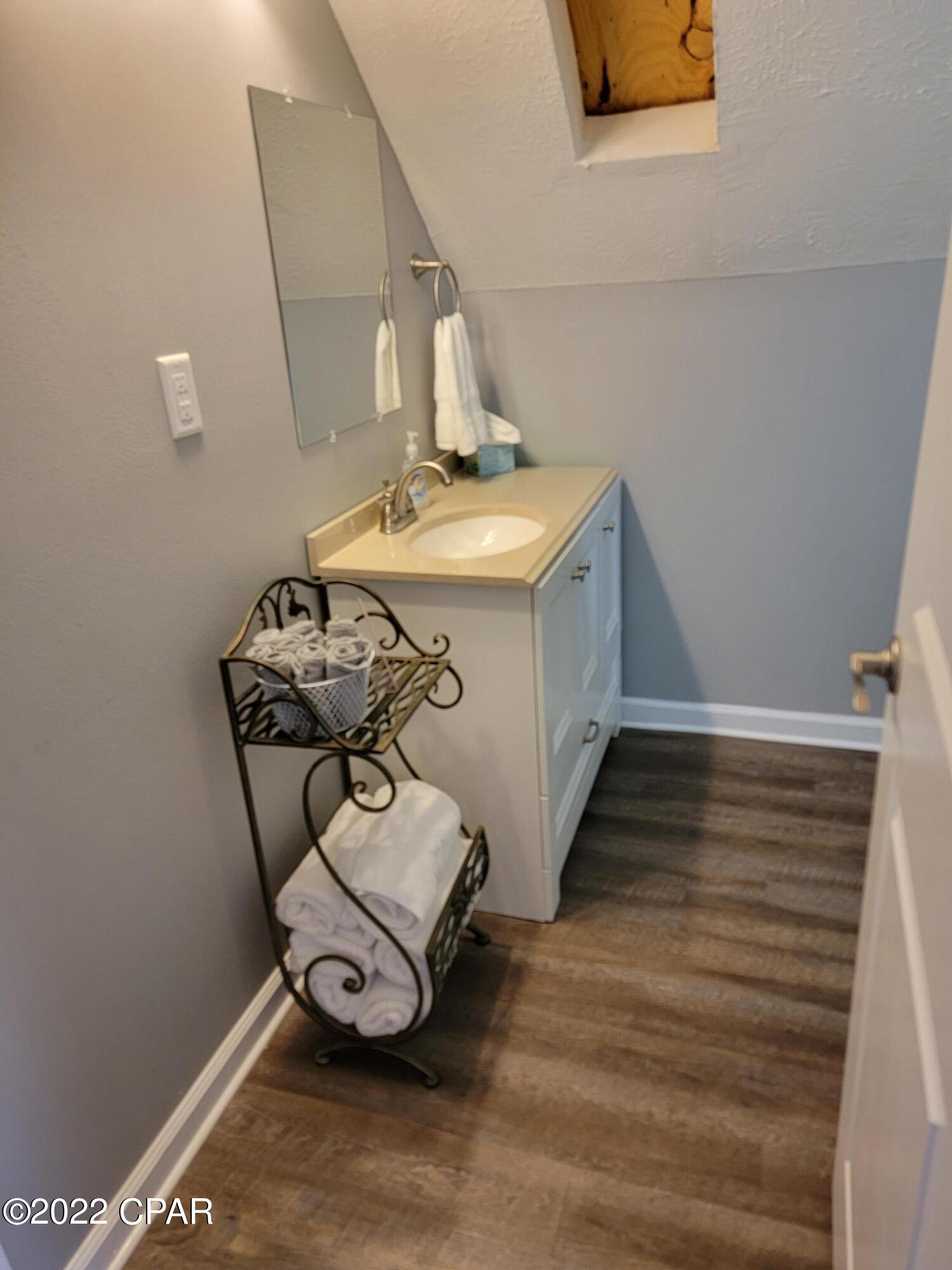 Kiska Beach 1st Add - Residential