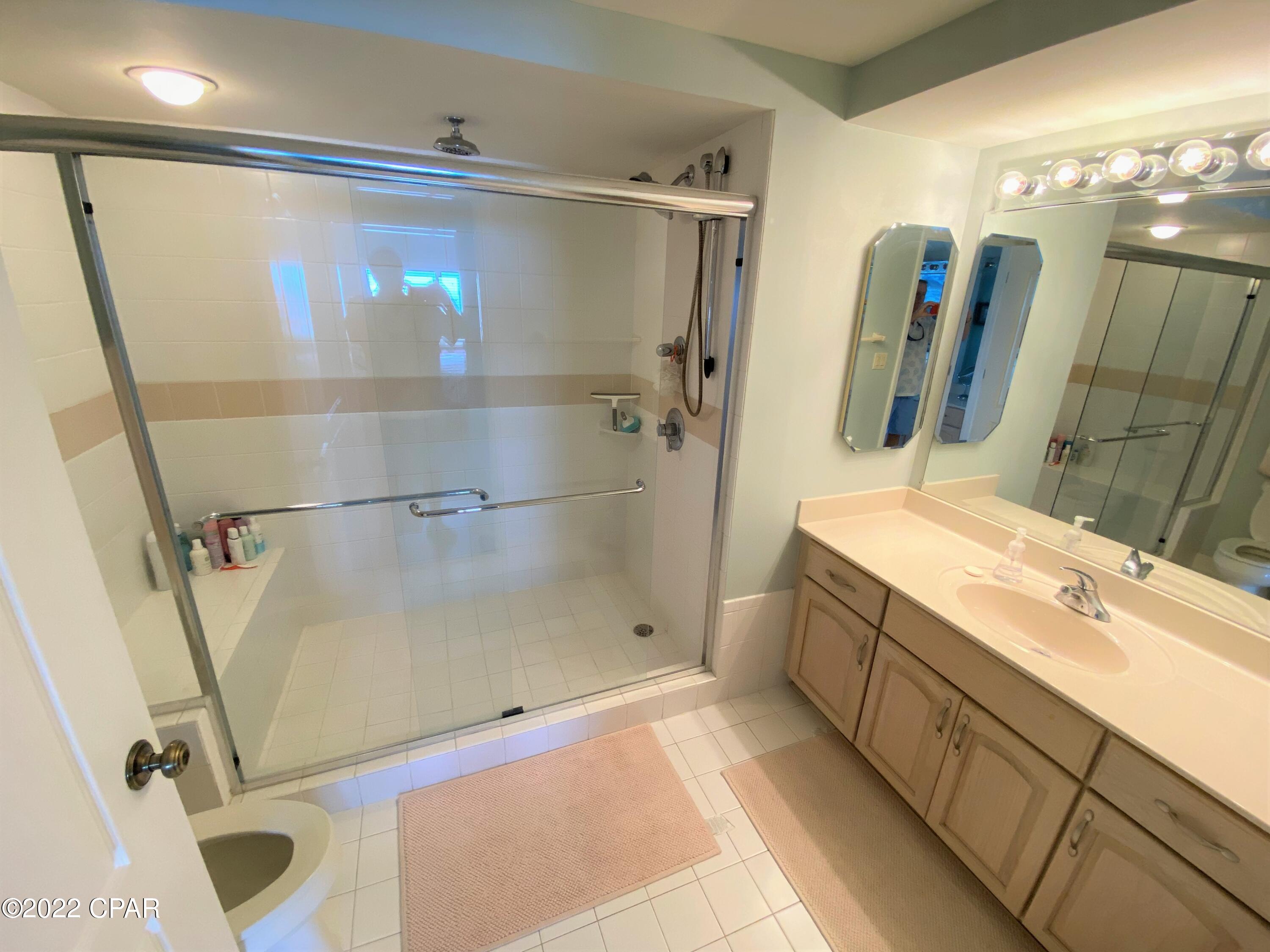 Coral Reef Condo - Residential