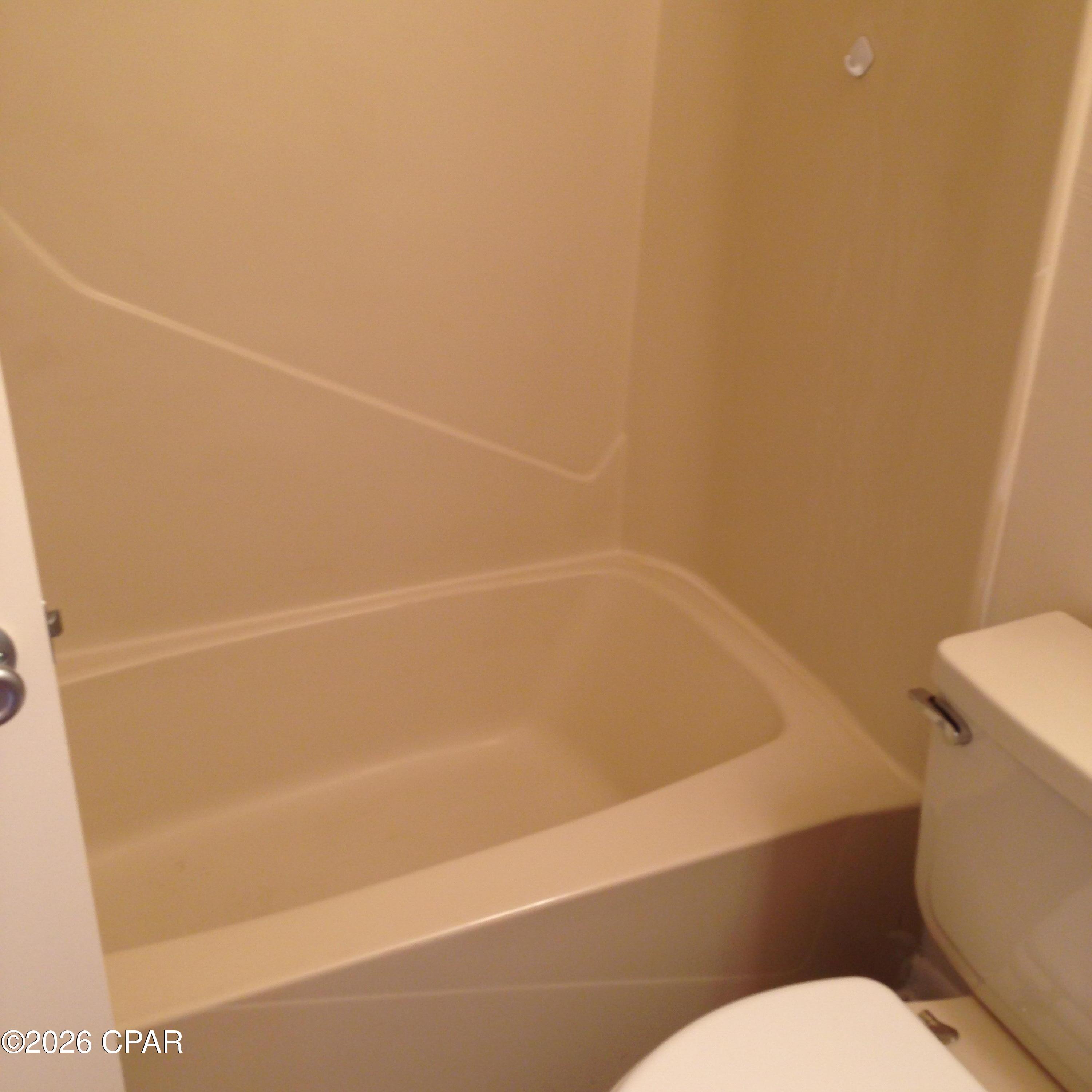 Landing At Lake Caroline - Residential