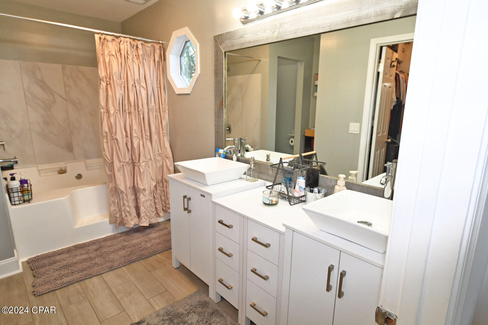 Derby Woods - Residential