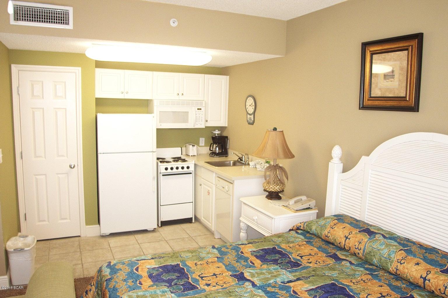 Majestic Beach Tower I - Residential