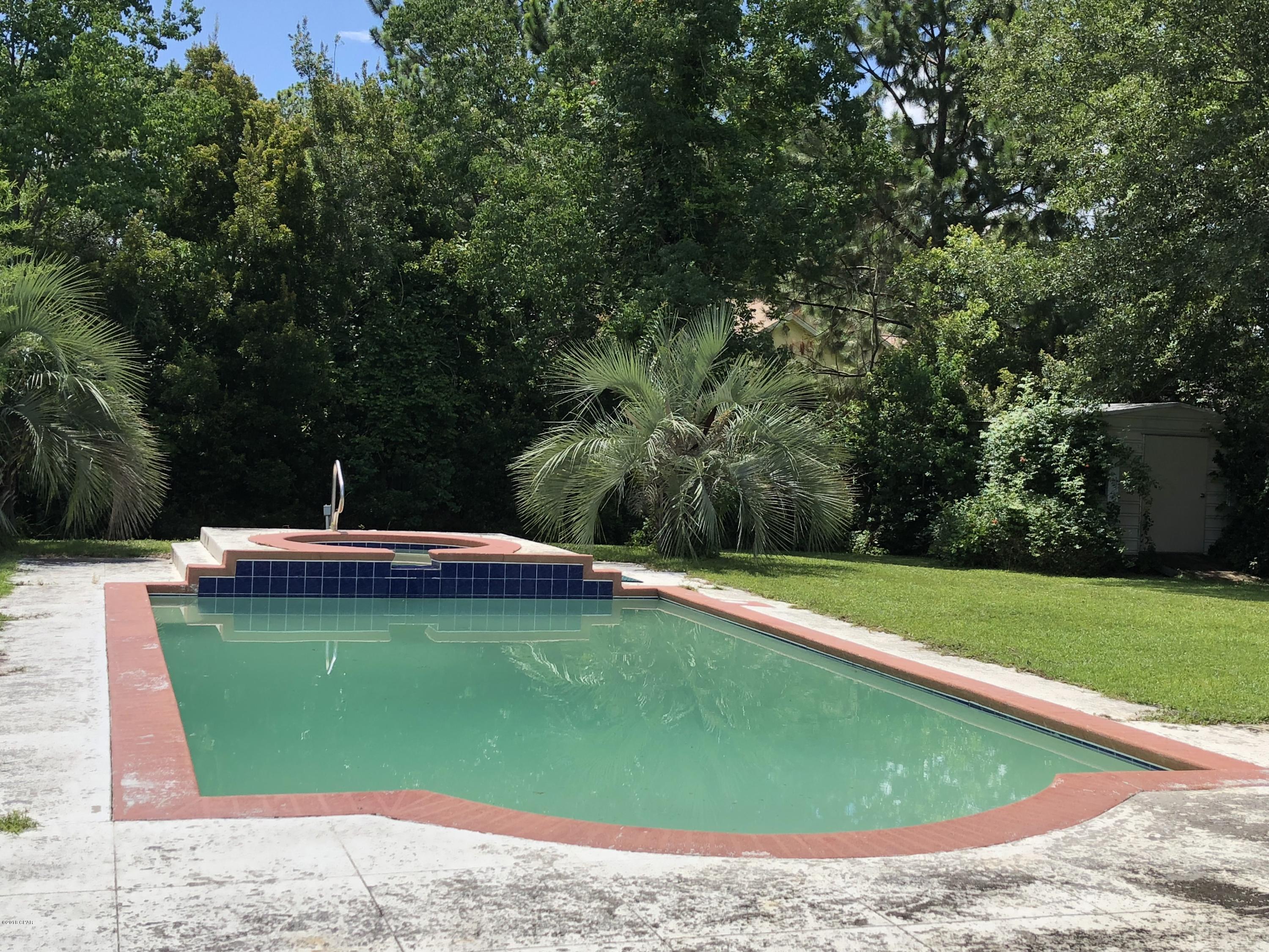 Huntington Ridge - Residential