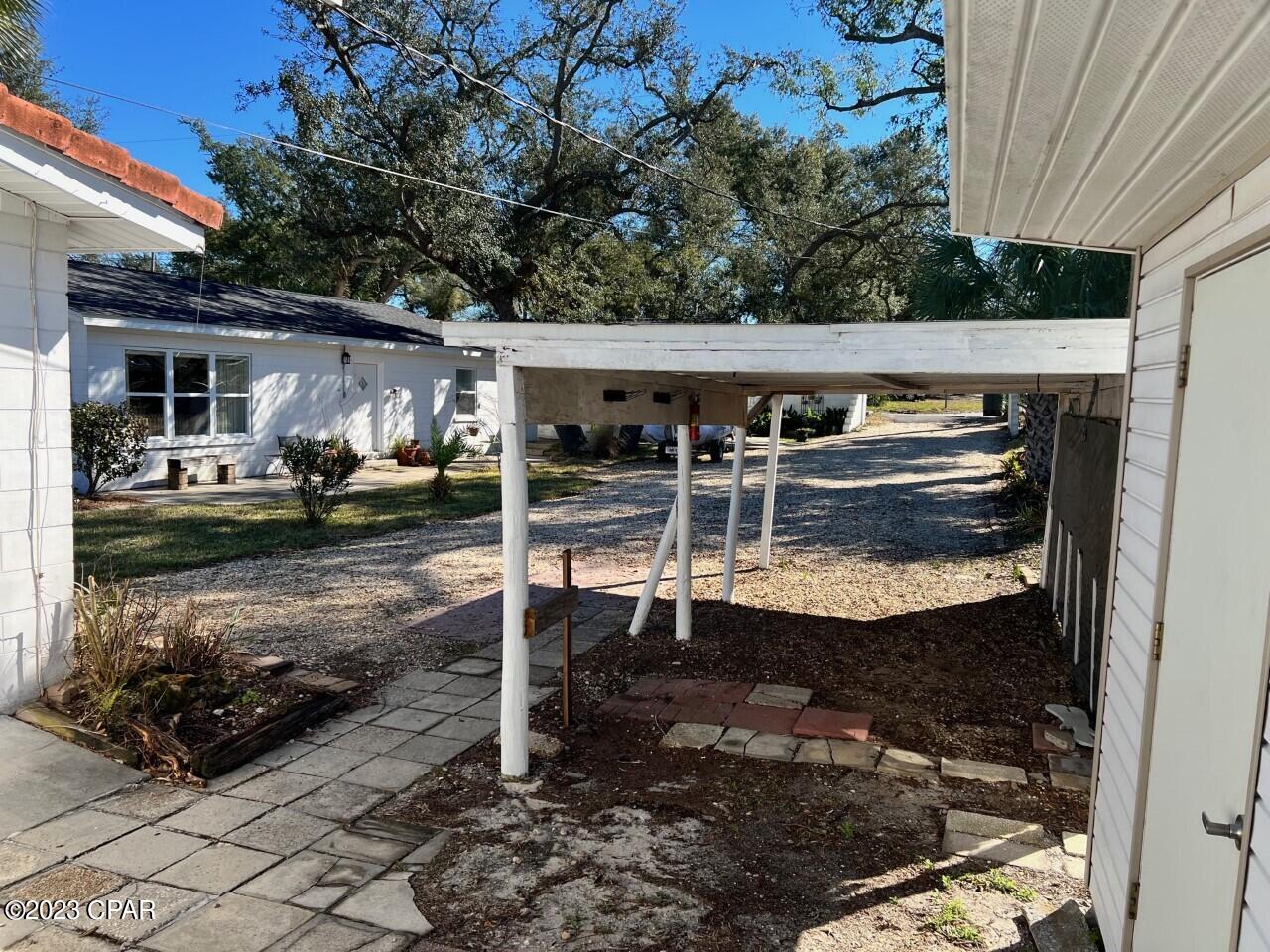 [No Recorded Subdiv] - Residential Lease