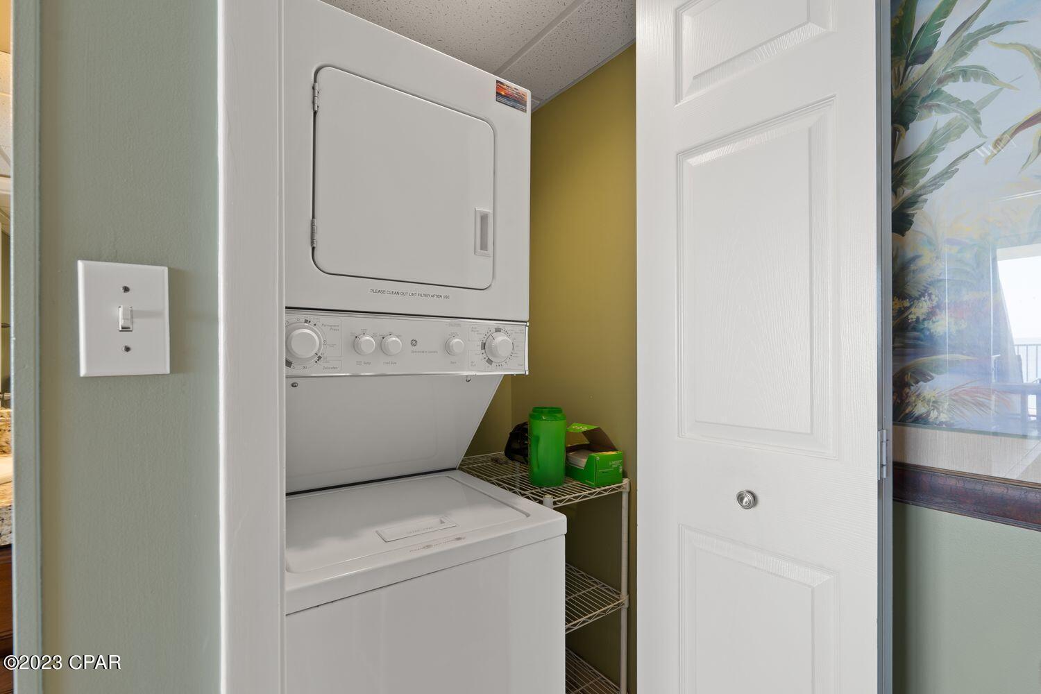 Long Beach Towers I - Residential