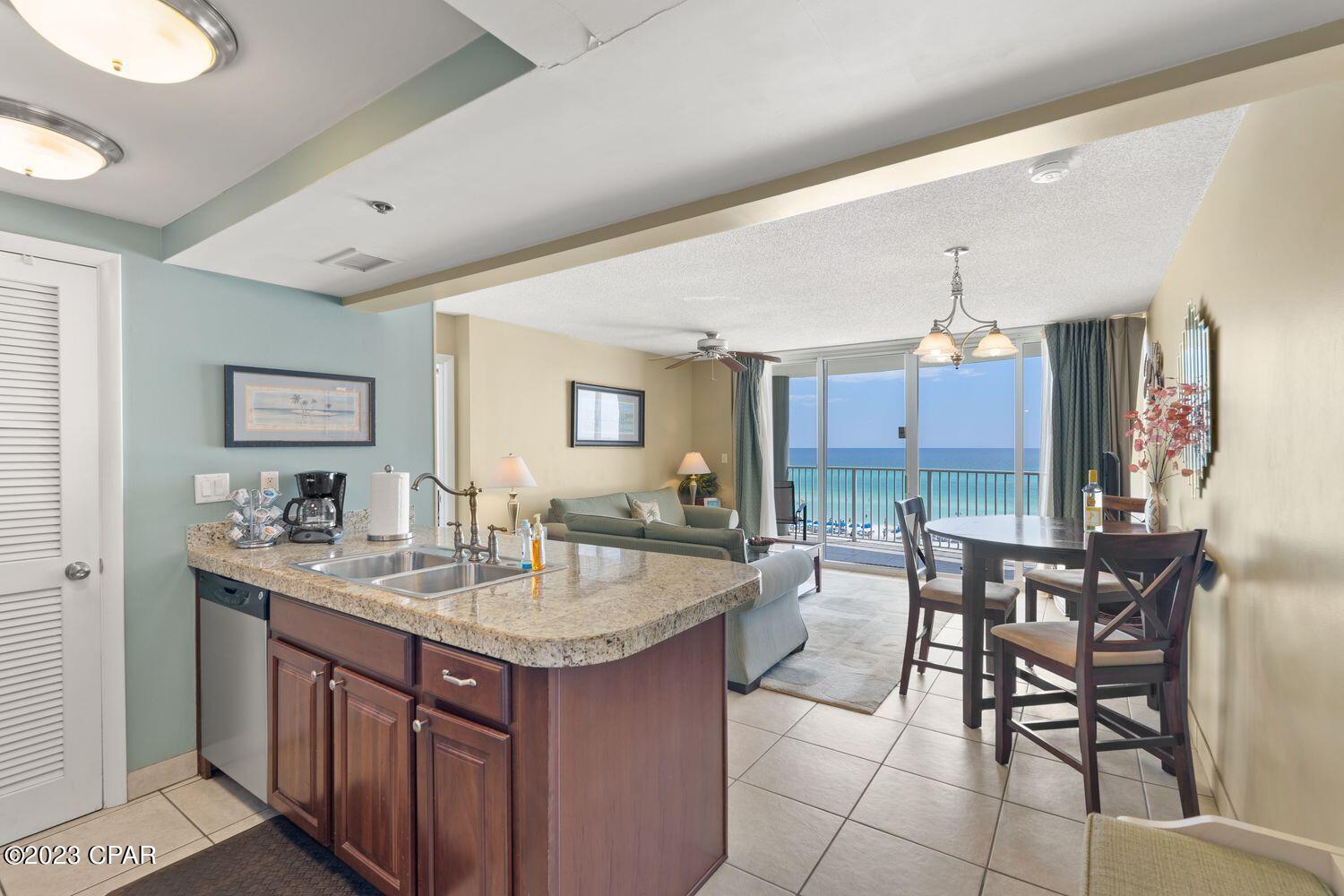 Long Beach Towers I - Residential