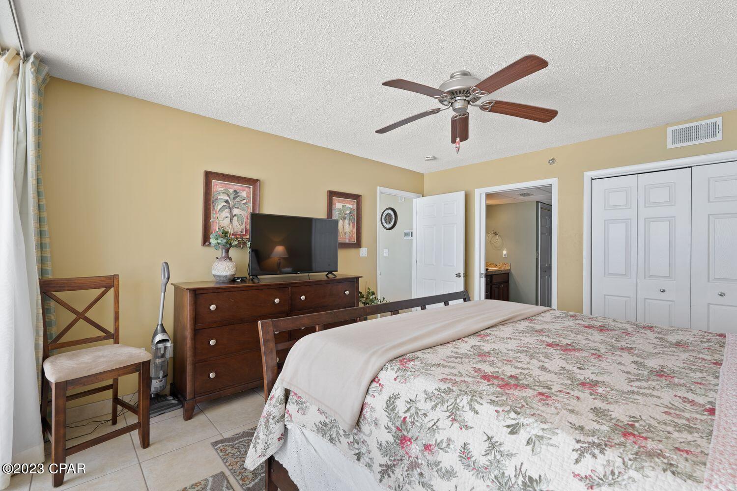 Long Beach Towers I - Residential