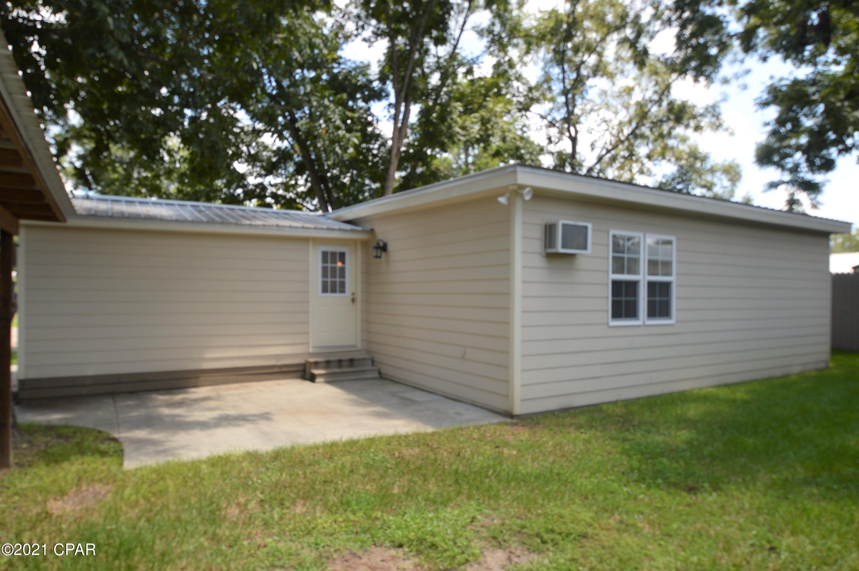 [No Recorded Subdiv] - Residential