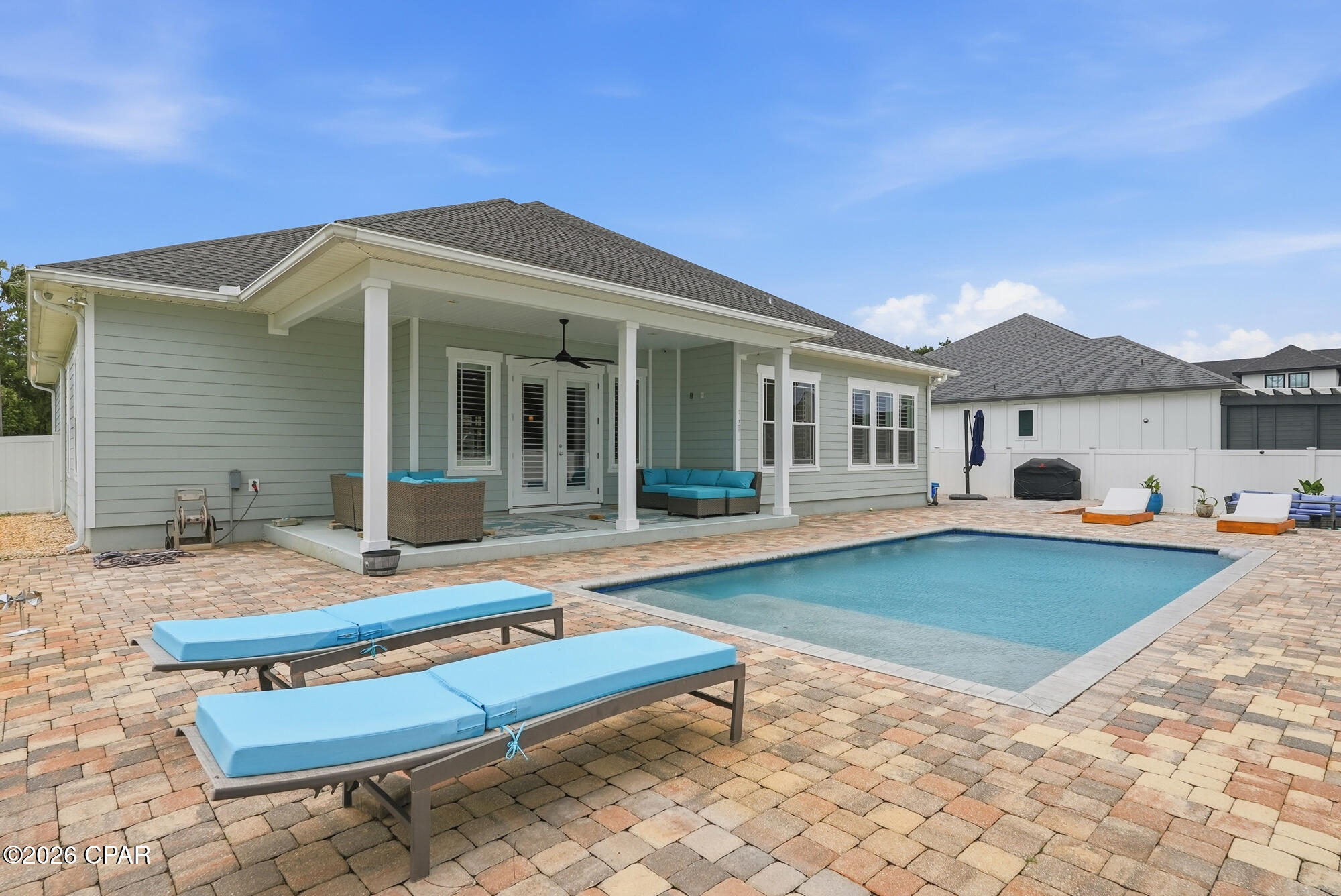Dolphin Bay Ph I - Residential