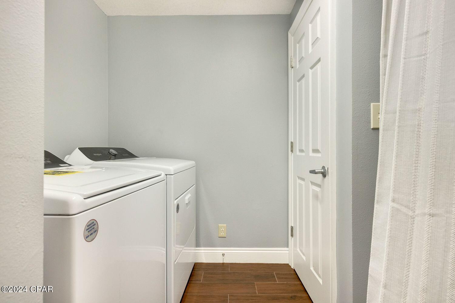 Calypso Towers II - Residential