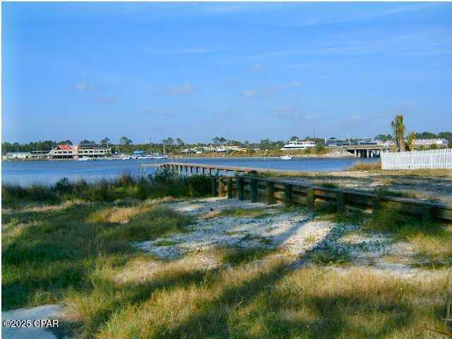 [No Recorded Subdiv] - Land