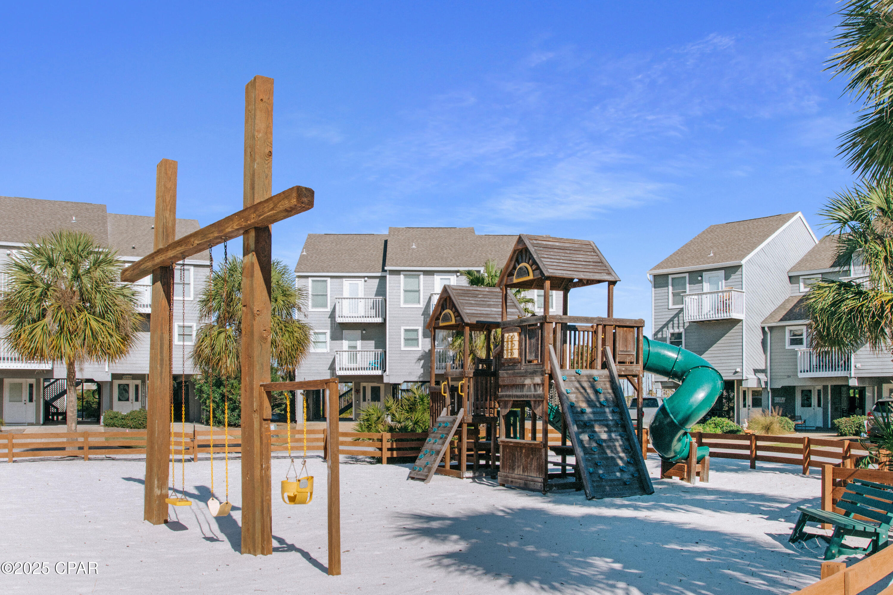 Barrier Dunes - Residential